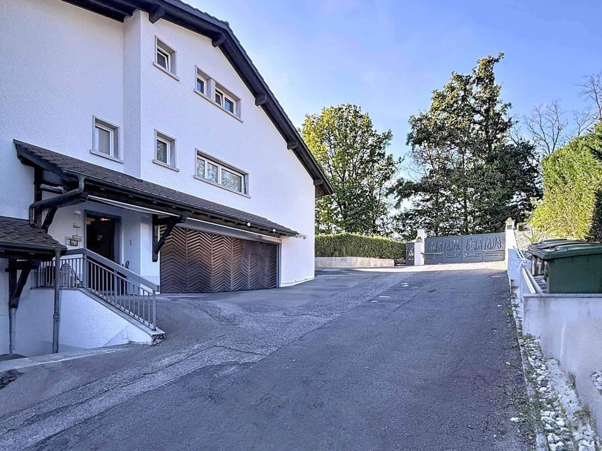 Ecublens  - House 7 Bedrooms - picture 11