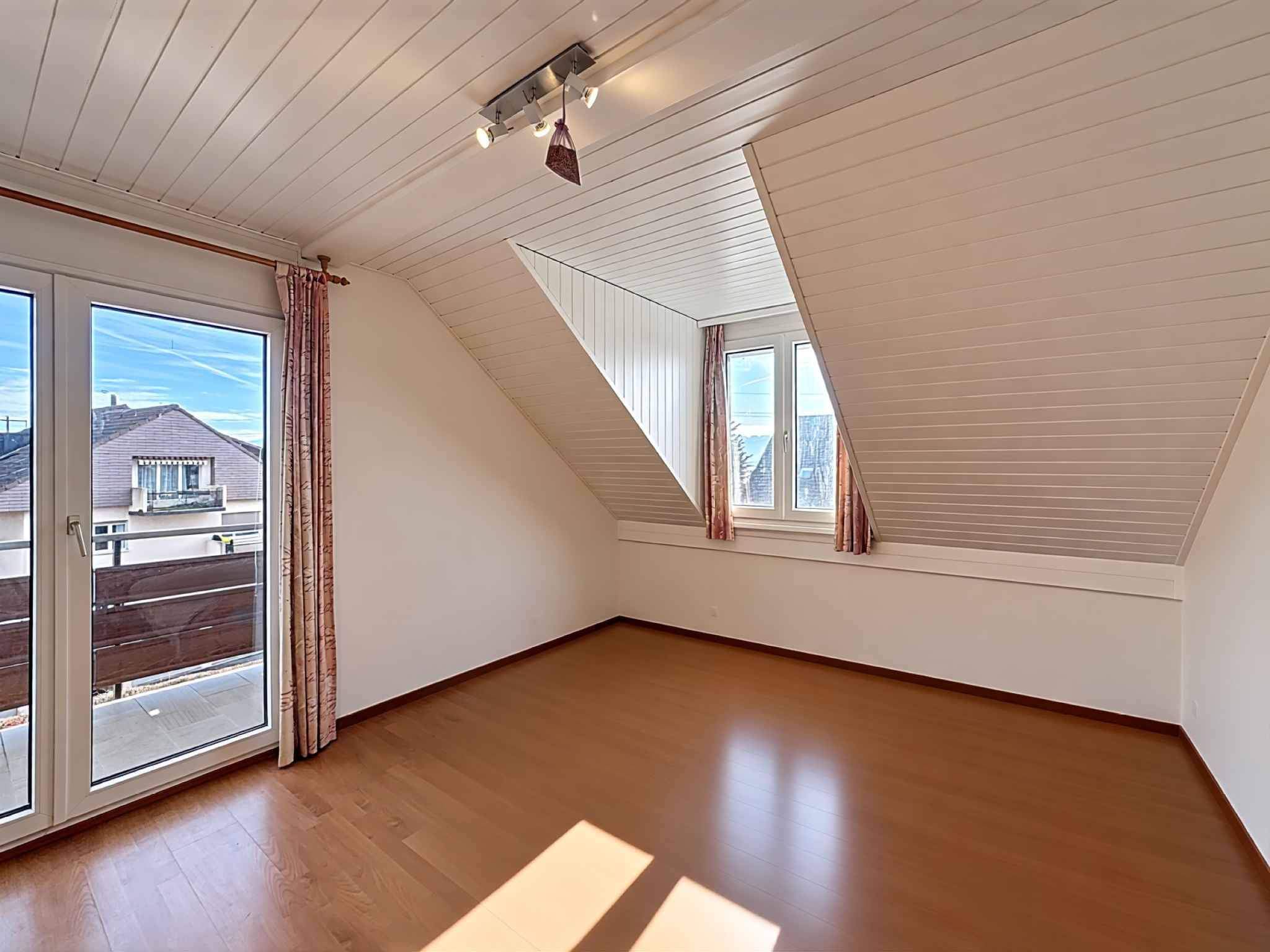 Saint-Prex  - Attique 5.5 Pi&egrave;ces 4 Chambres - picture 9