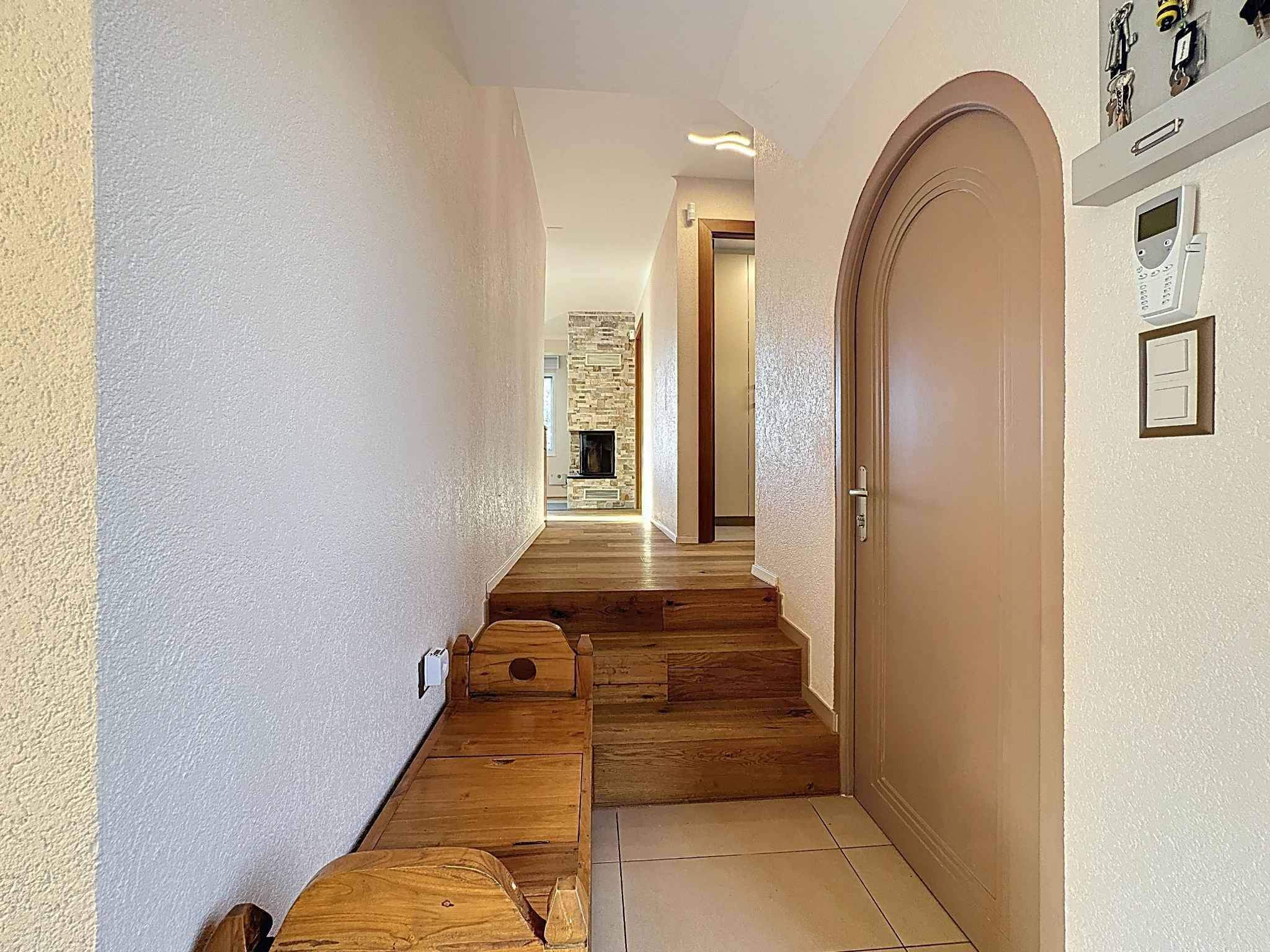 Tolochenaz  - Maison 8.5 Pi&egrave;ces 6 Chambres - picture 5