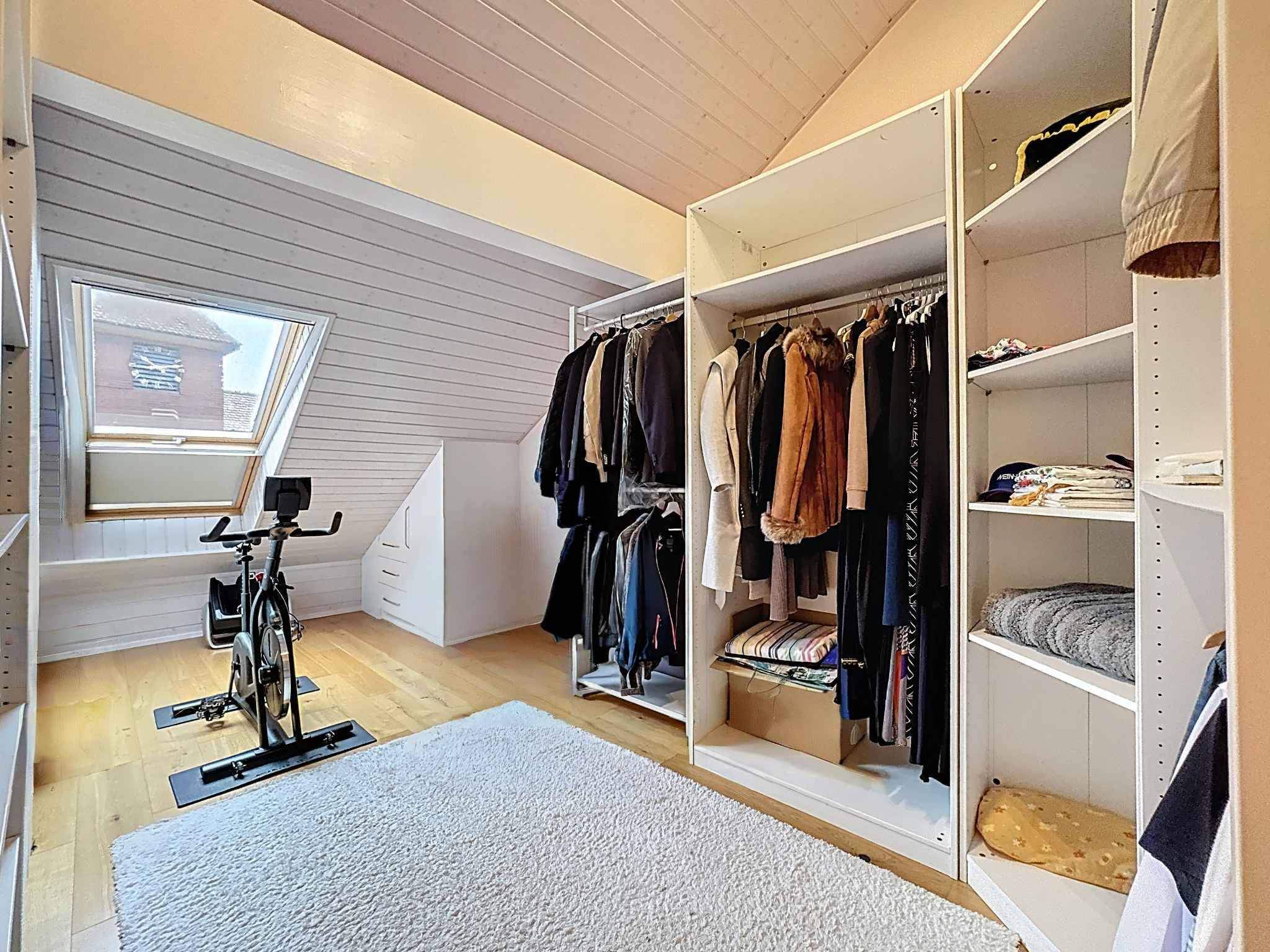 Clarmont  - Maison 8.0 Pi&egrave;ces 6 Chambres - picture 12