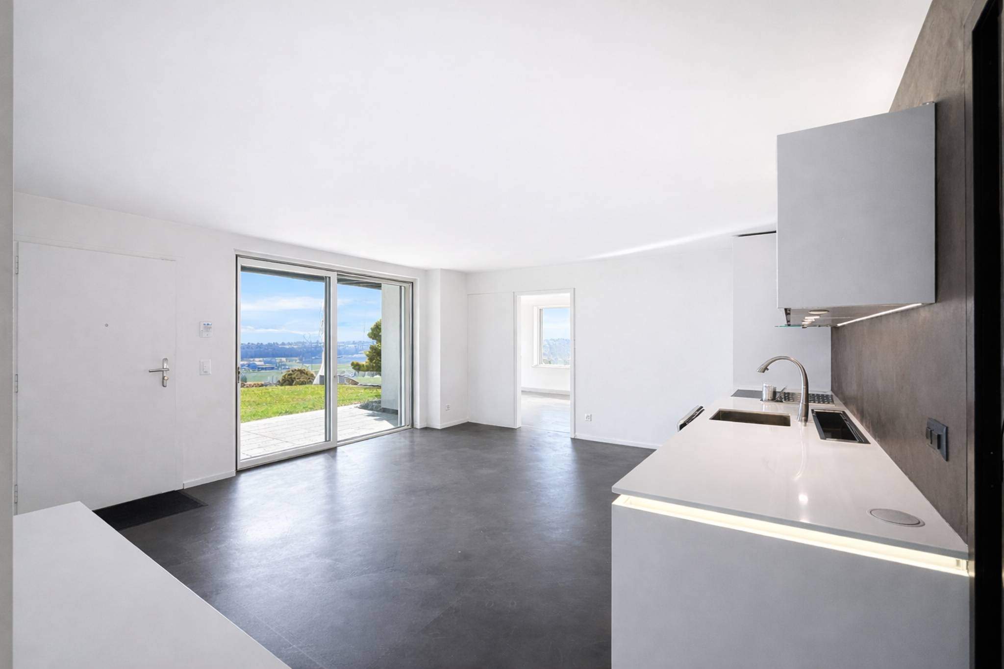 Clarmont  - Maison 10.0 Pi&egrave;ces 6 Chambres - picture 17