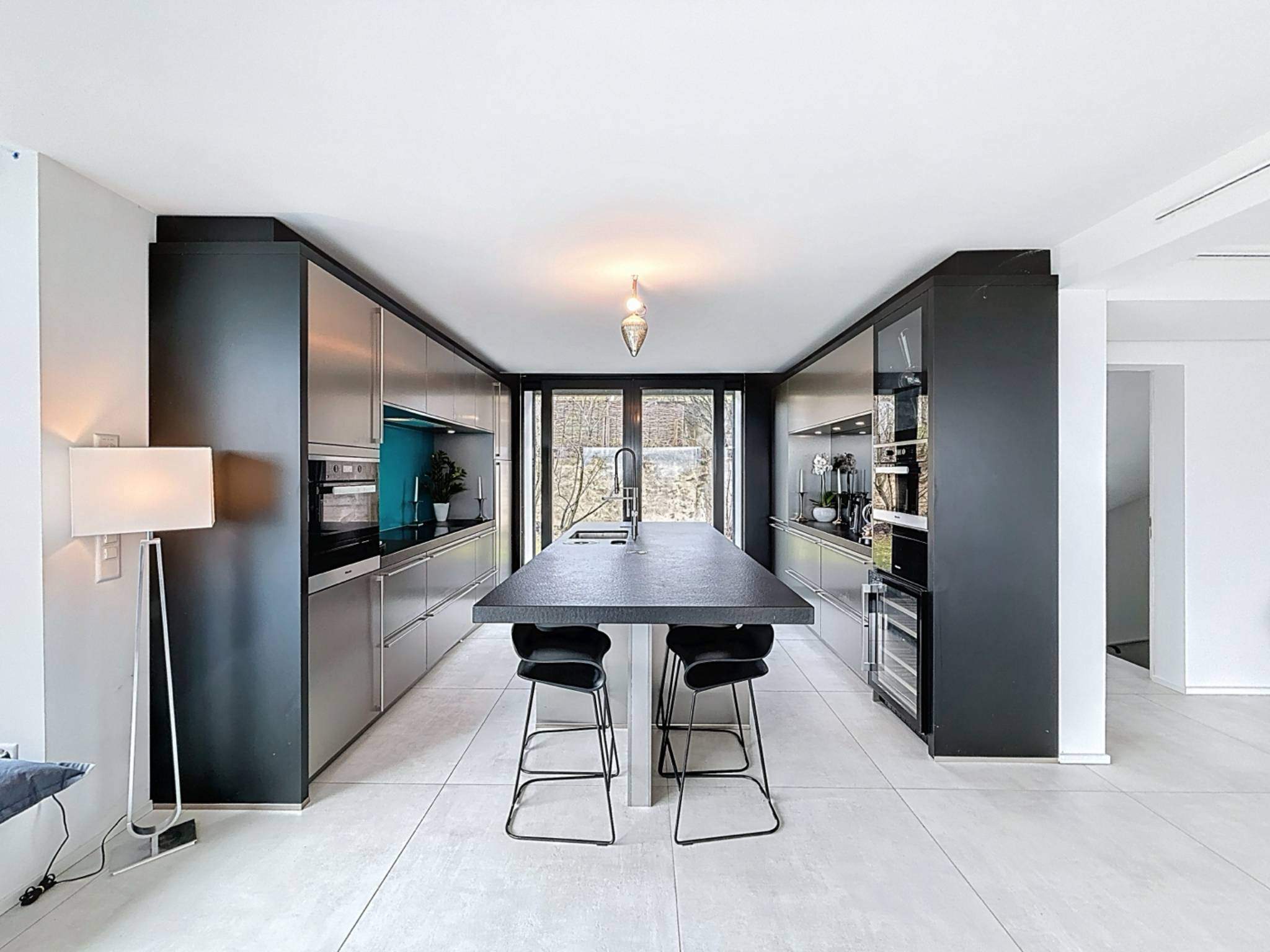 Clarmont  - Maison 10.0 Pi&egrave;ces 6 Chambres - picture 2