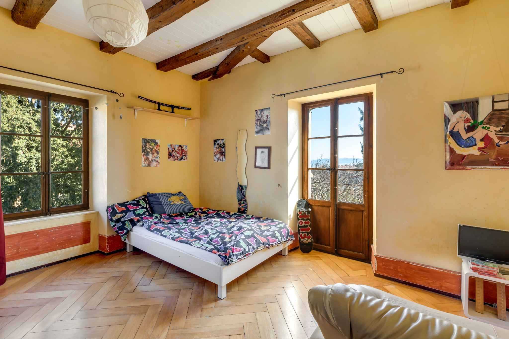 Orbe  - House 8 Bedrooms