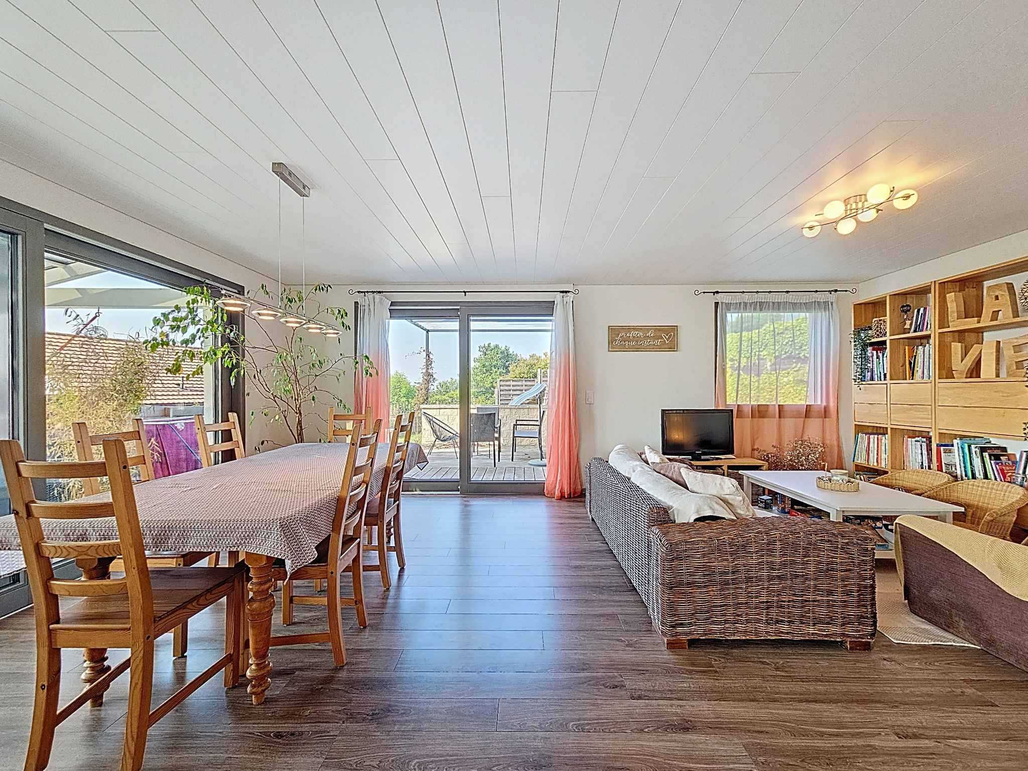 Villars-Burquin  - House 7 Bedrooms