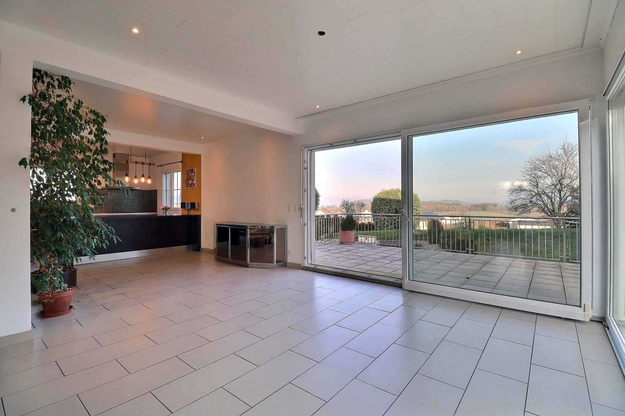 Ursins  - Maison 6.5 Pi&egrave;ces 5 Chambres