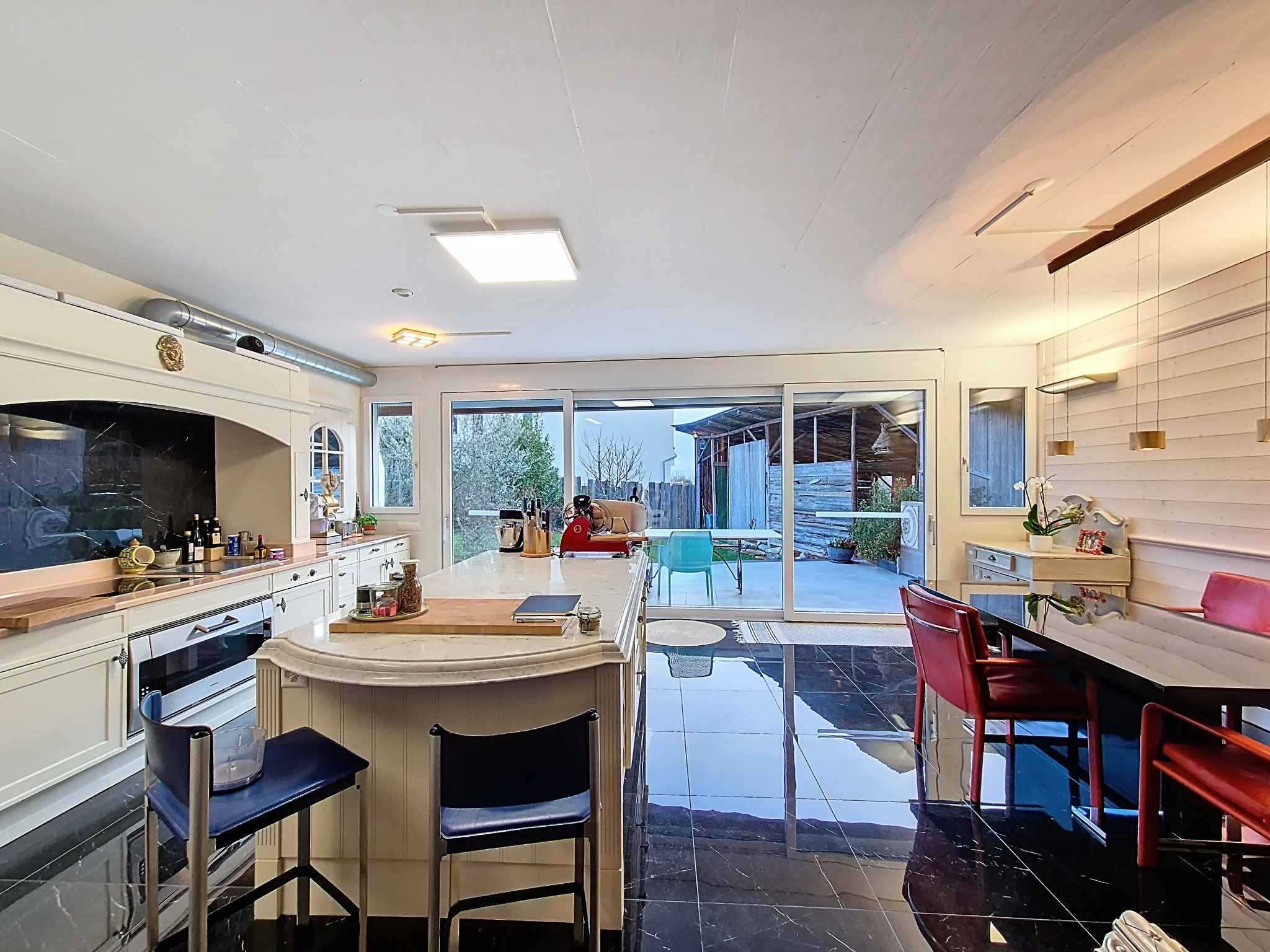 Onnens VD  - Maison de village 5.5 Pi&egrave;ces 3 Chambres