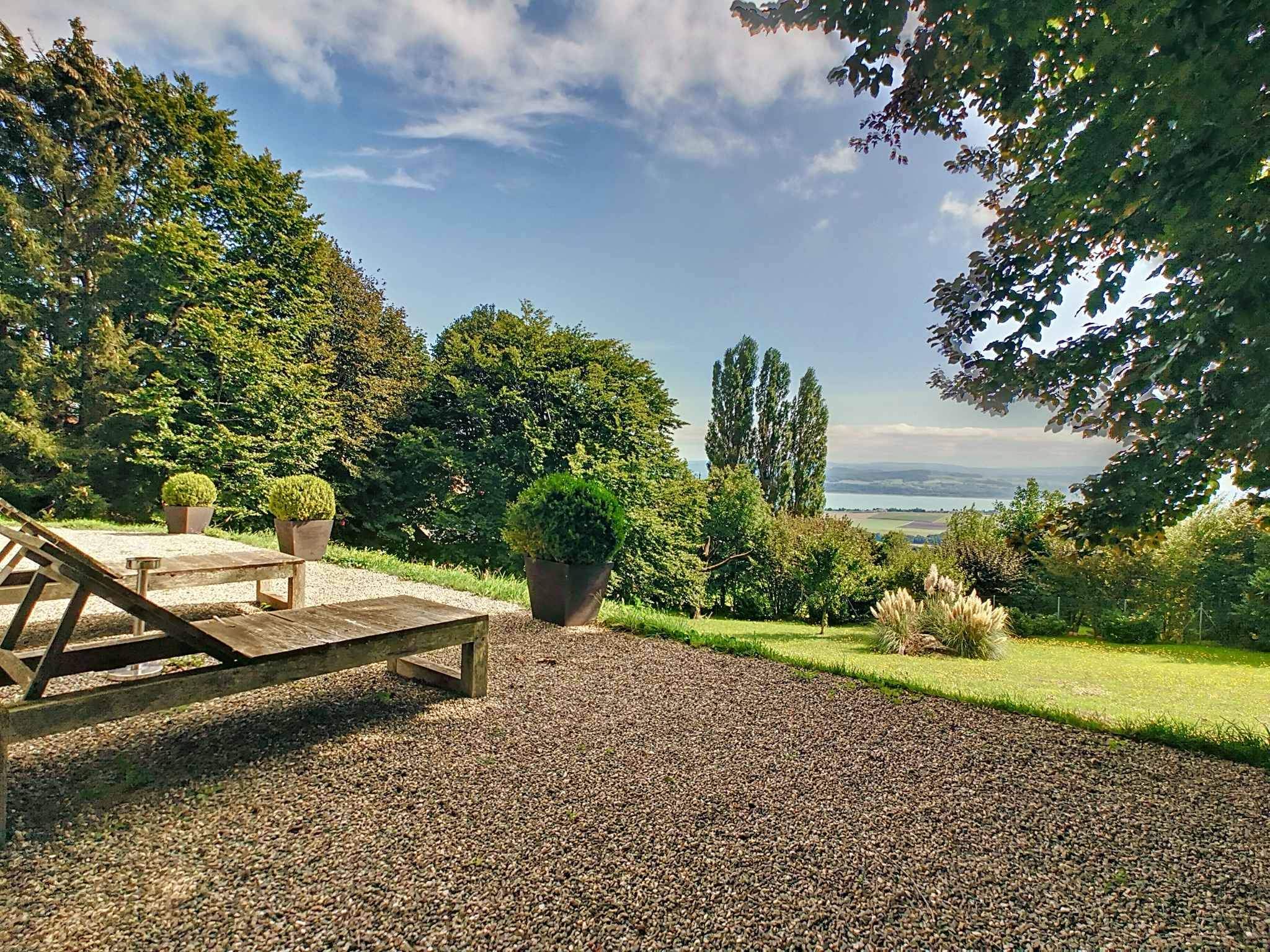 Villars-Burquin  - House 5 Bedrooms - picture 2