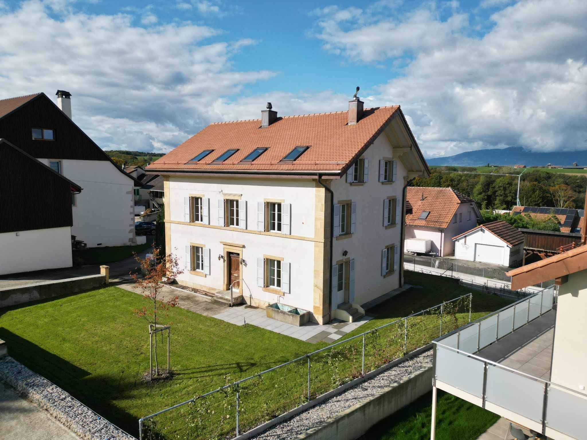 Epautheyres  - Maison 6.5 Pi&egrave;ces 4 Chambres - picture 19