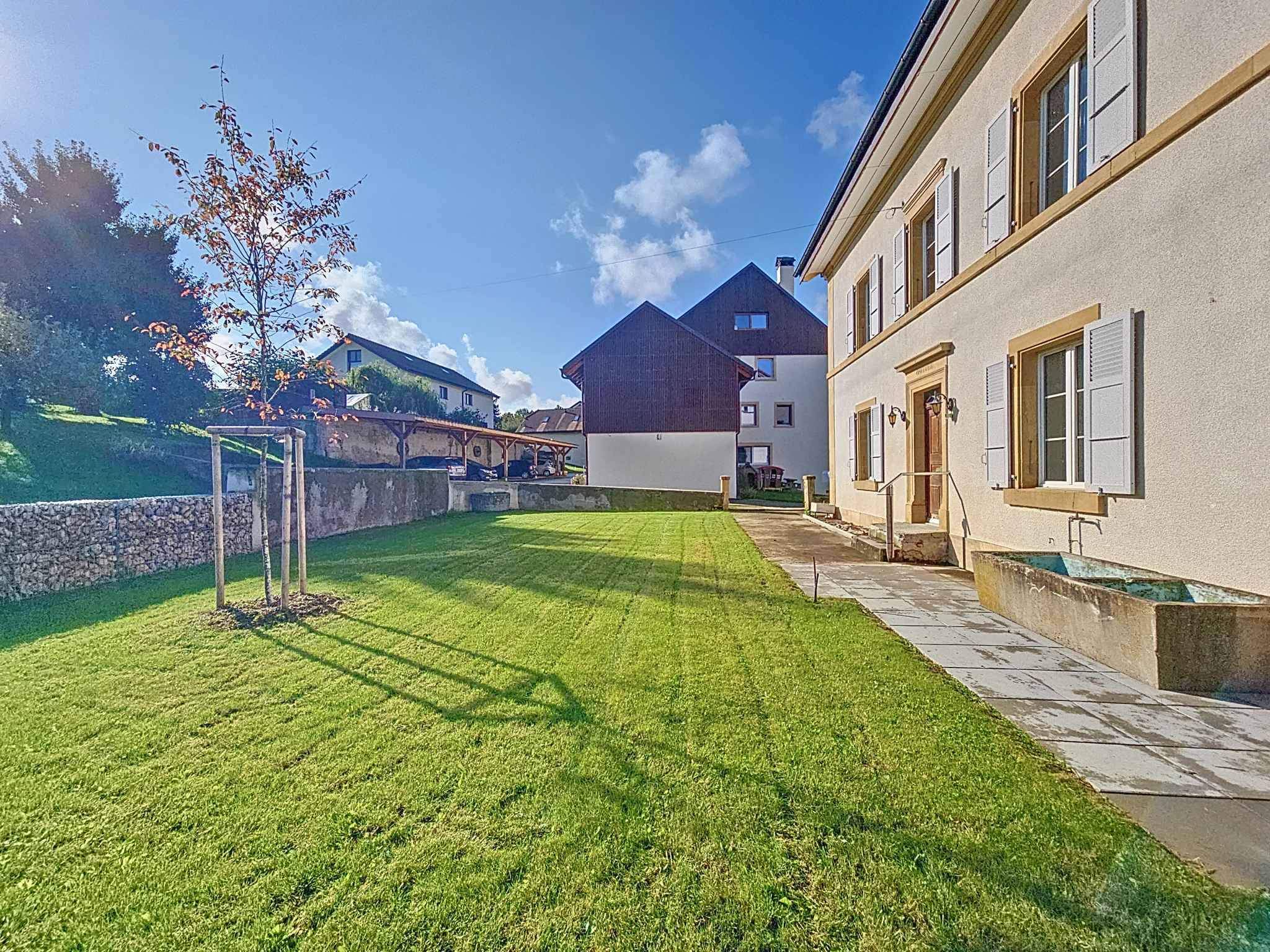 Epautheyres  - Maison 6.5 Pi&egrave;ces 4 Chambres - picture 17