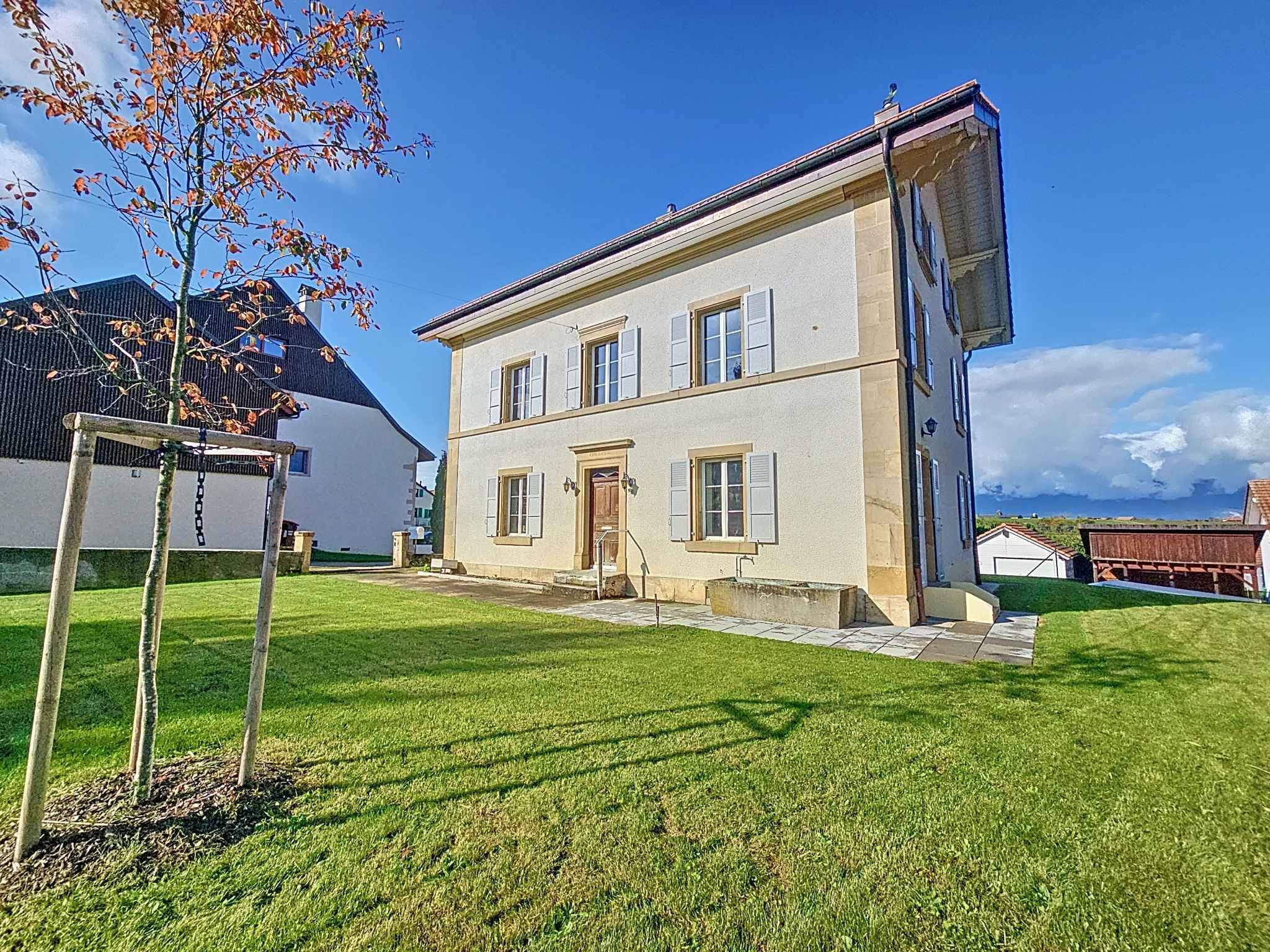 Epautheyres  - Maison 6.5 Pi&egrave;ces 4 Chambres - picture 2