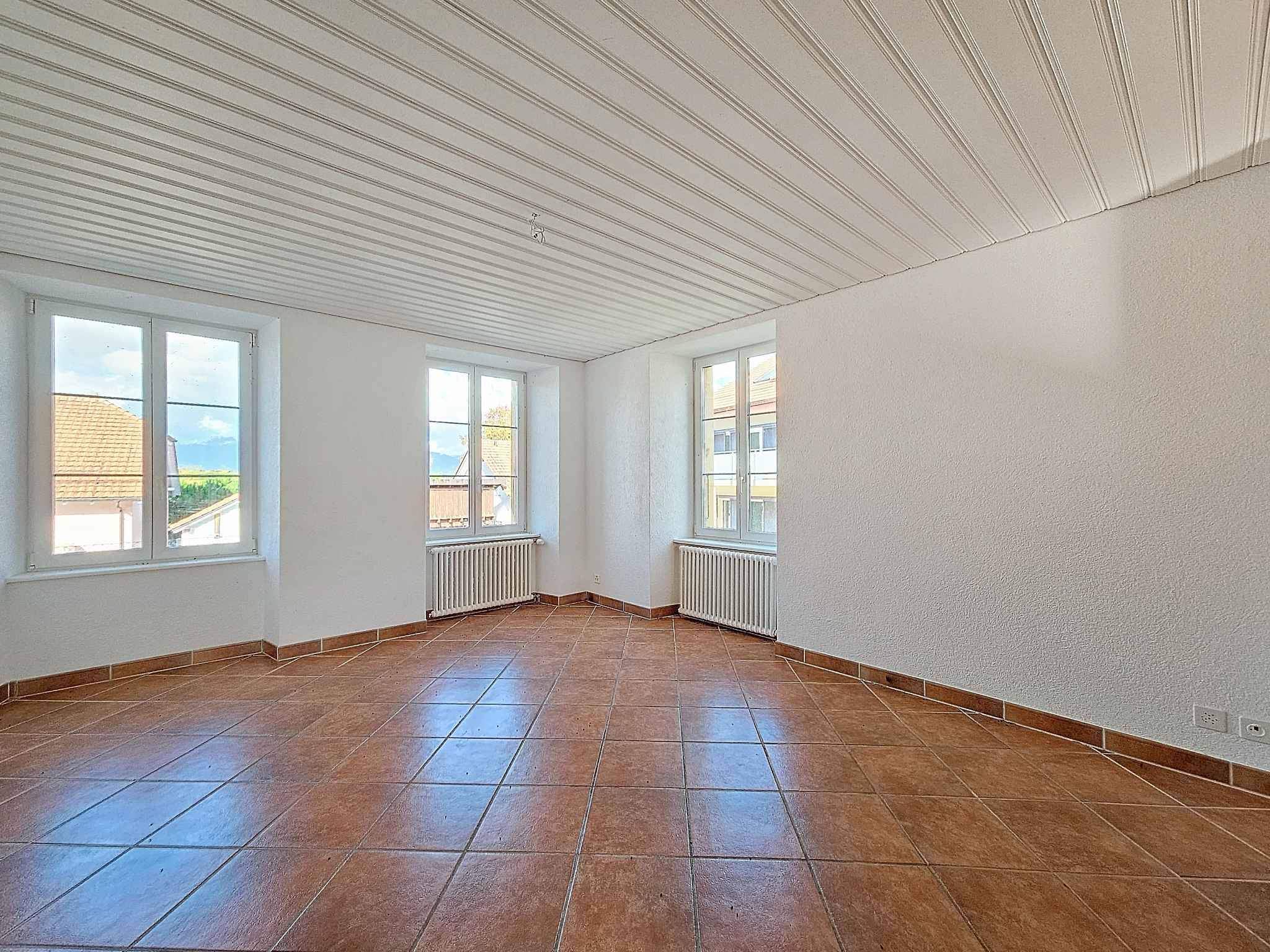 Epautheyres  - Maison 6.5 Pi&egrave;ces 4 Chambres - picture 8