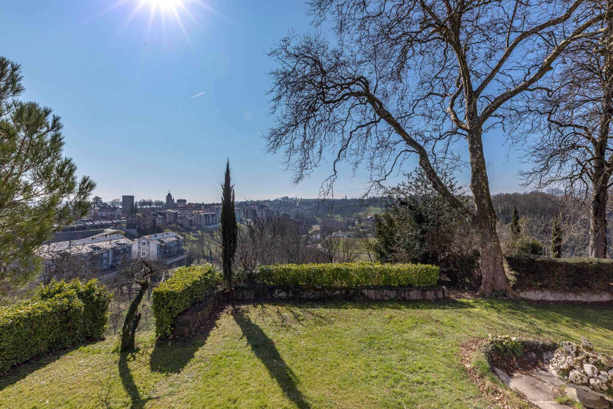 Orbe  - House 8 Bedrooms - picture 13