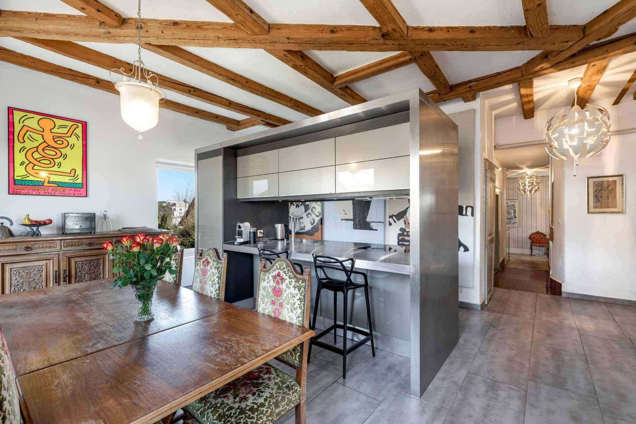 Orbe  - House 8 Bedrooms - picture 2