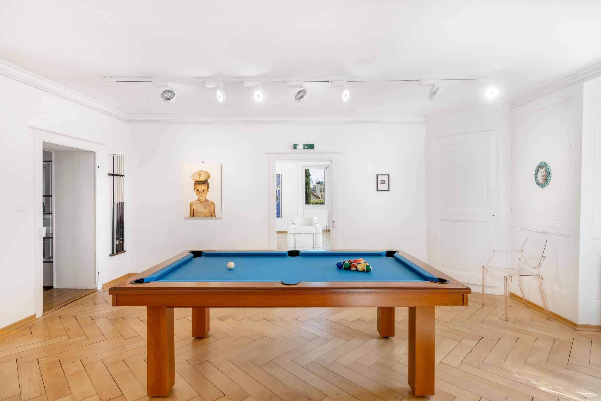 Orbe  - House 8 Bedrooms - picture 8