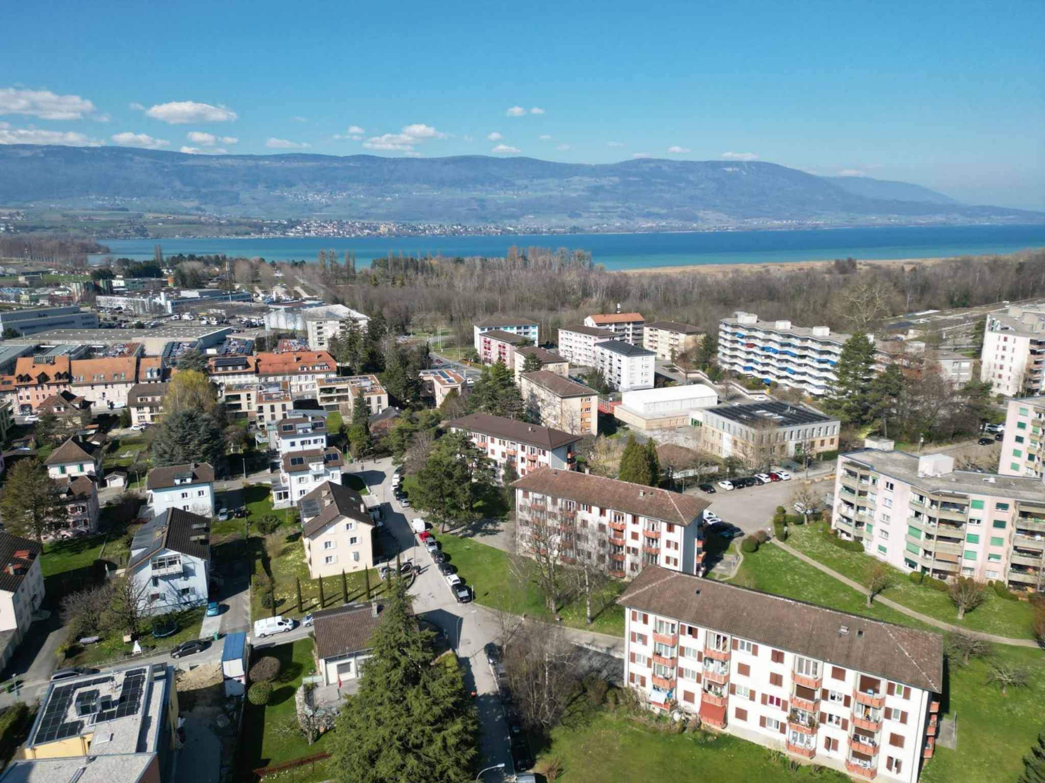 Yverdon-les-Bains  - Appartement 4.5 Pi&egrave;ces 3 Chambres - picture 5