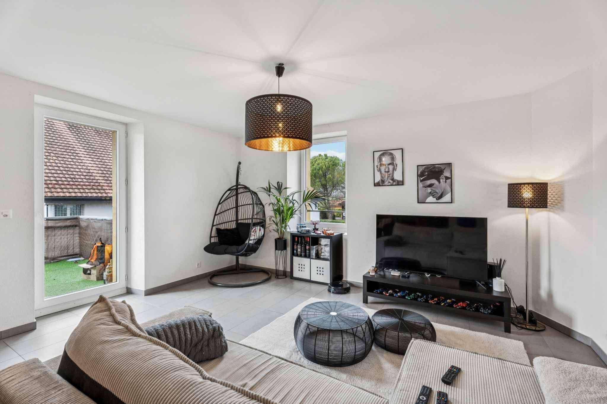 Champagne  - Immeuble  - picture 2