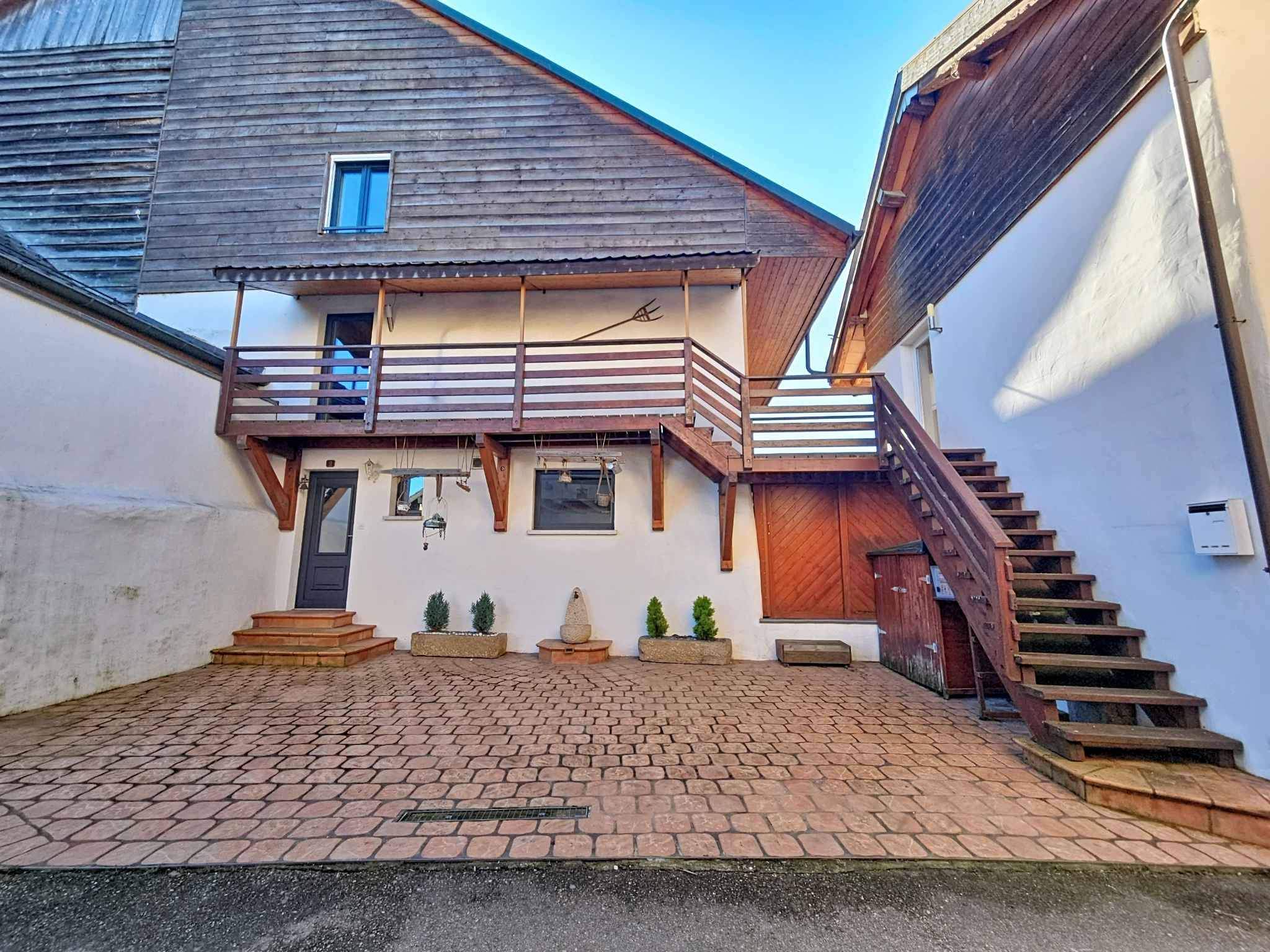 Valeyres-sous-Ursins  - Maison de village 5.5 Pi&egrave;ces 4 Chambres - picture 11