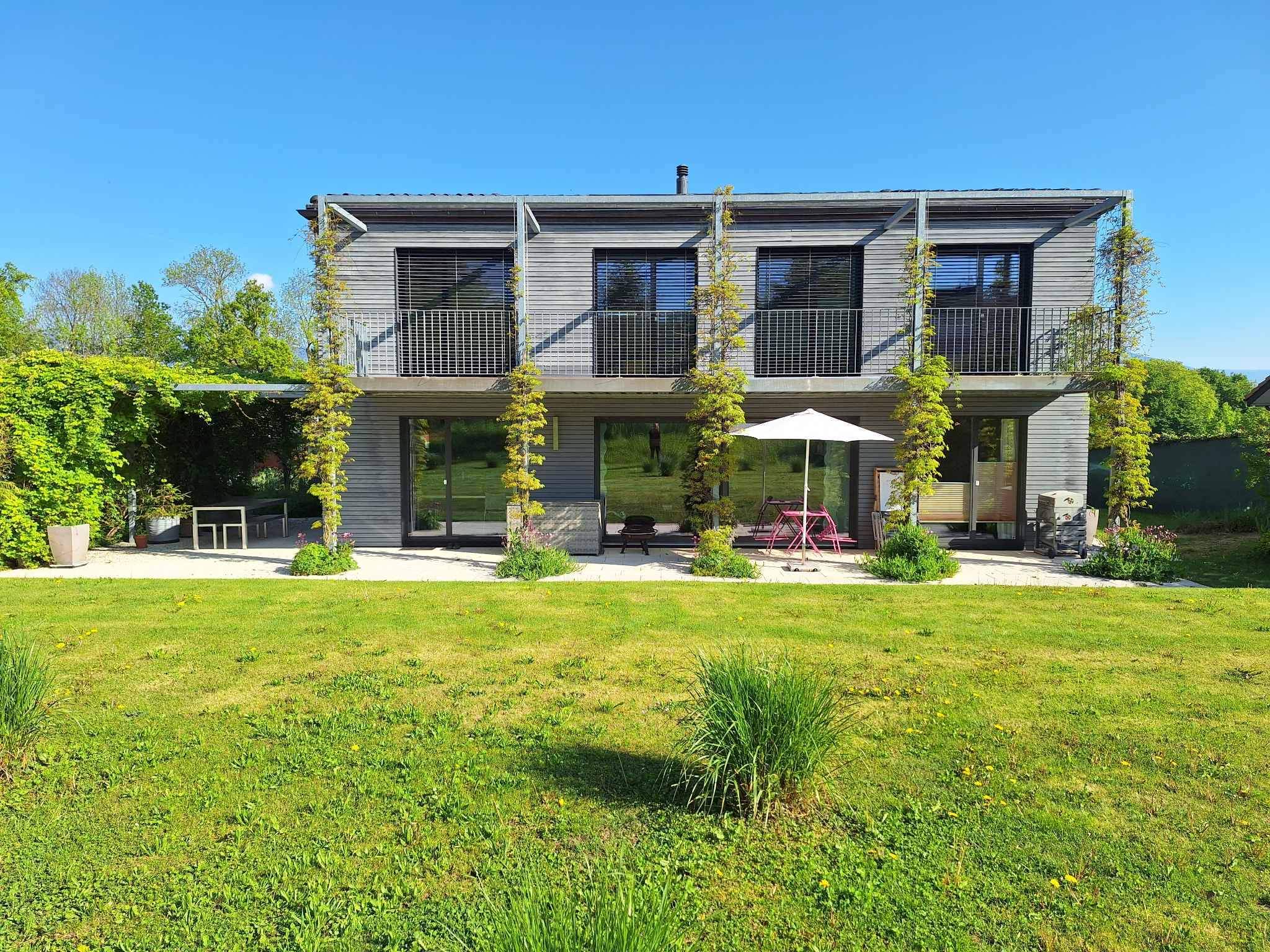 Cheseaux-Noréaz  - Maison 6.5 Pi&egrave;ces 5 Chambres - picture 1