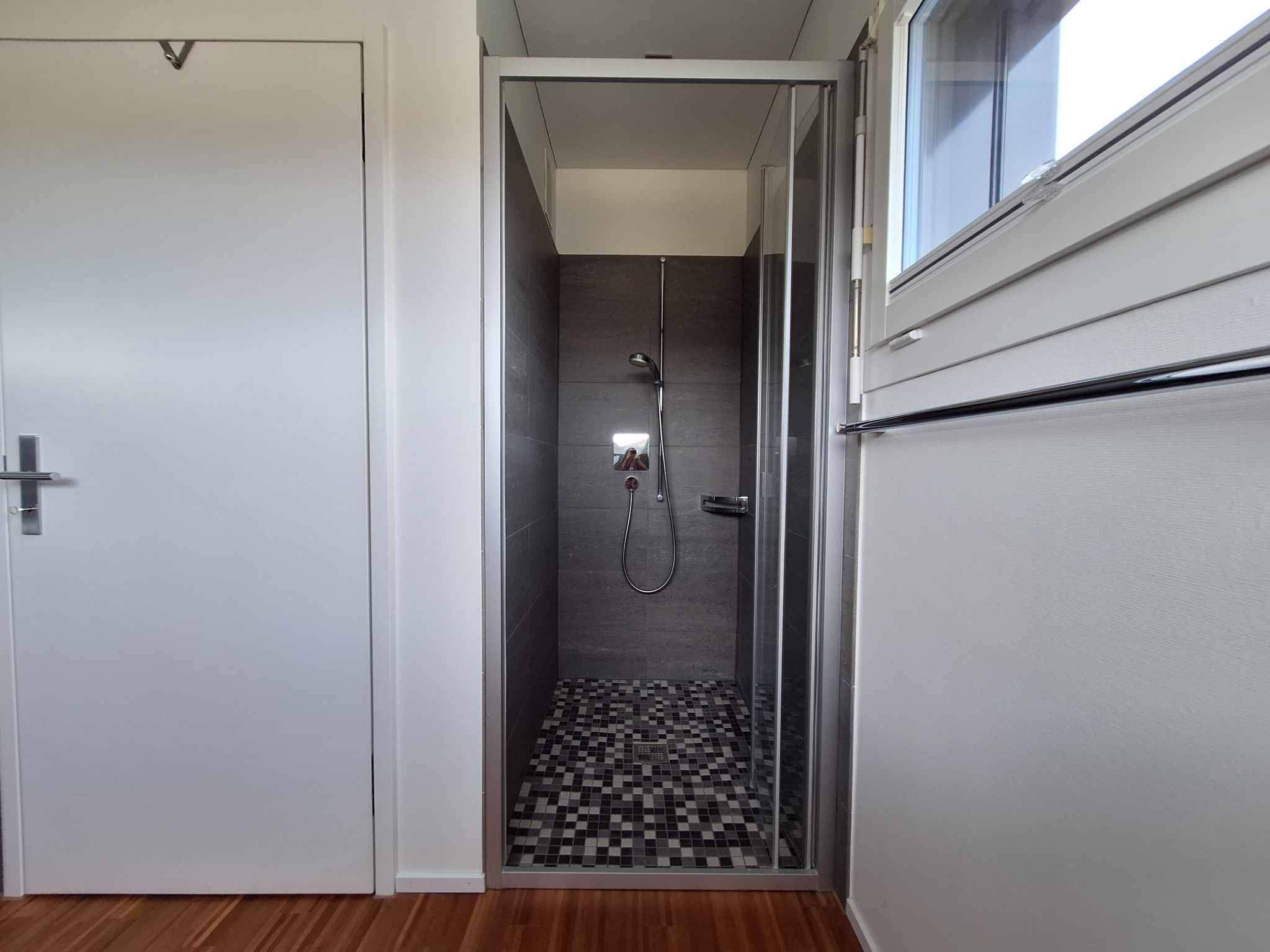 Cheseaux-Noréaz  - Maison 6.5 Pi&egrave;ces 5 Chambres - picture 11