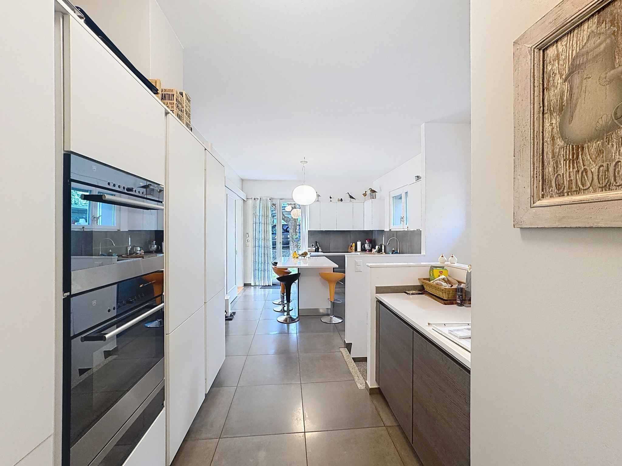 Sion  - House 5 Bedrooms