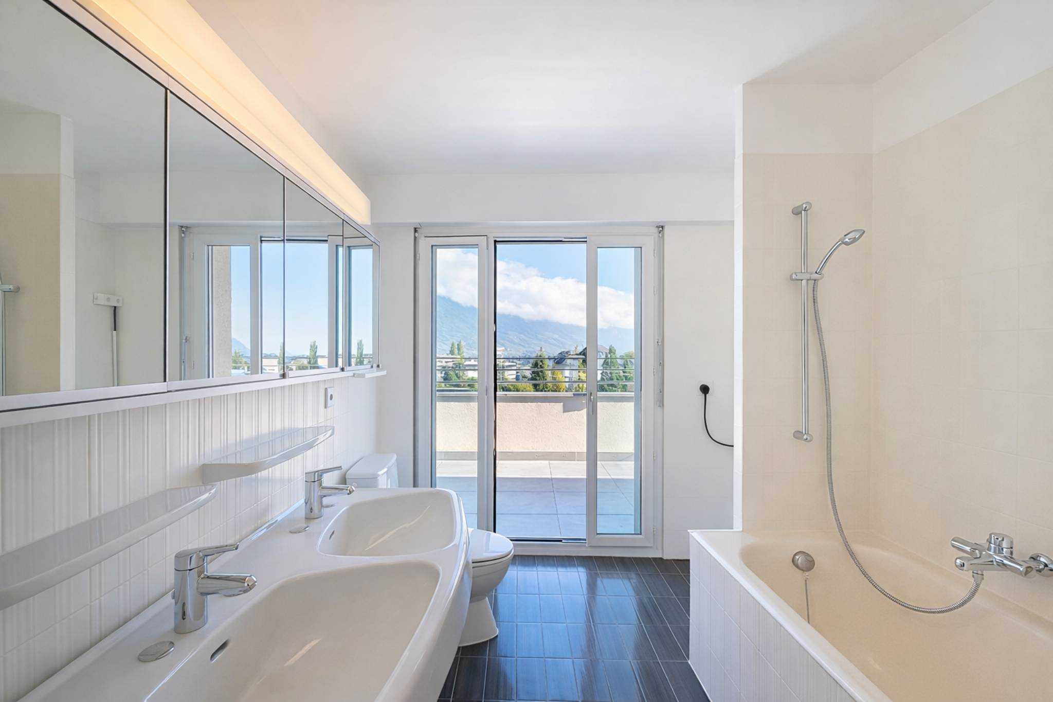 Martigny  - Attique 5.5 Pi&egrave;ces 4 Chambres