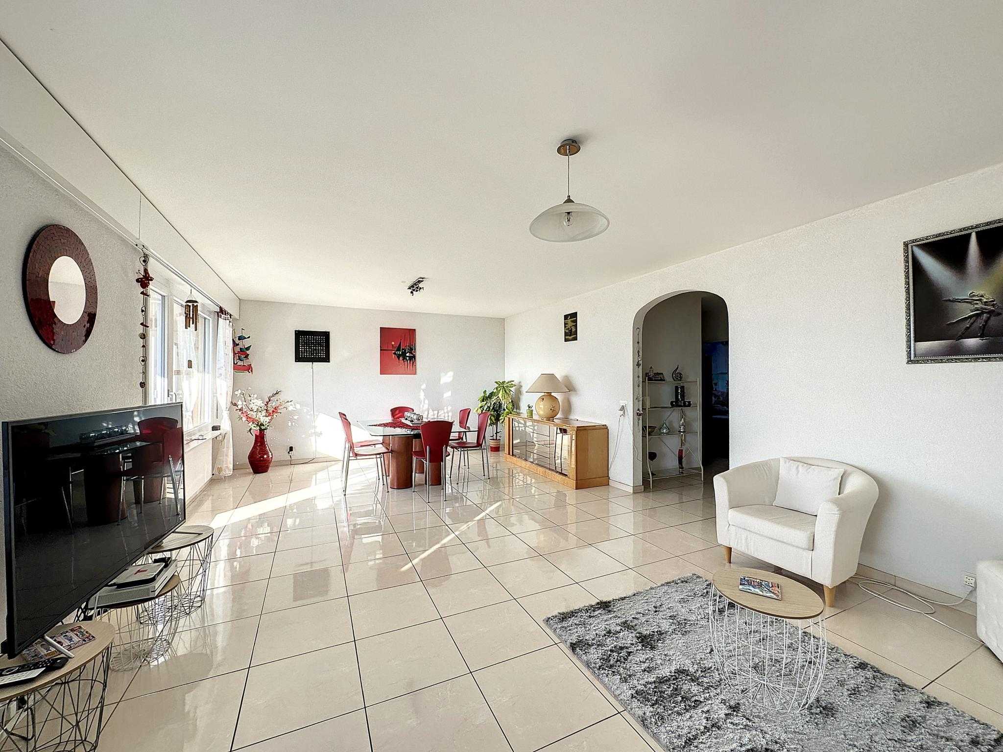 Lutry  - Apartment 3 Bedrooms