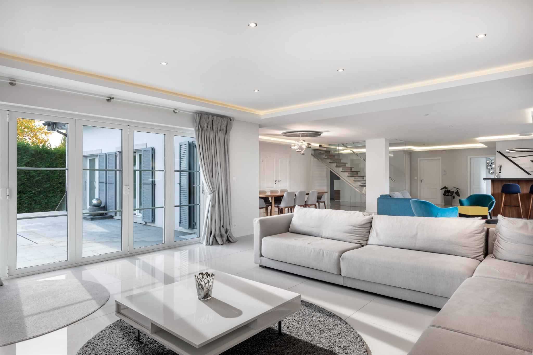 Founex  - House 8 Bedrooms