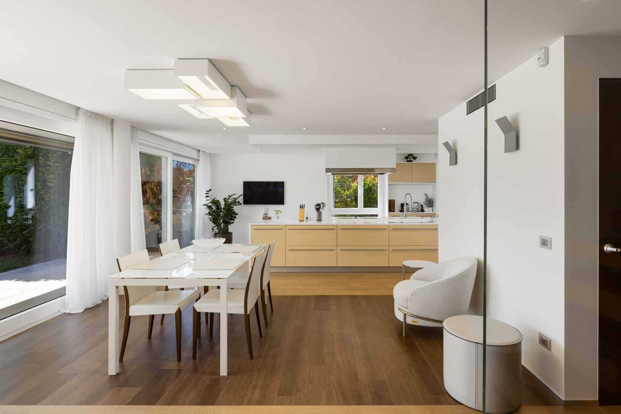 Coppet  - House 4 Bedrooms