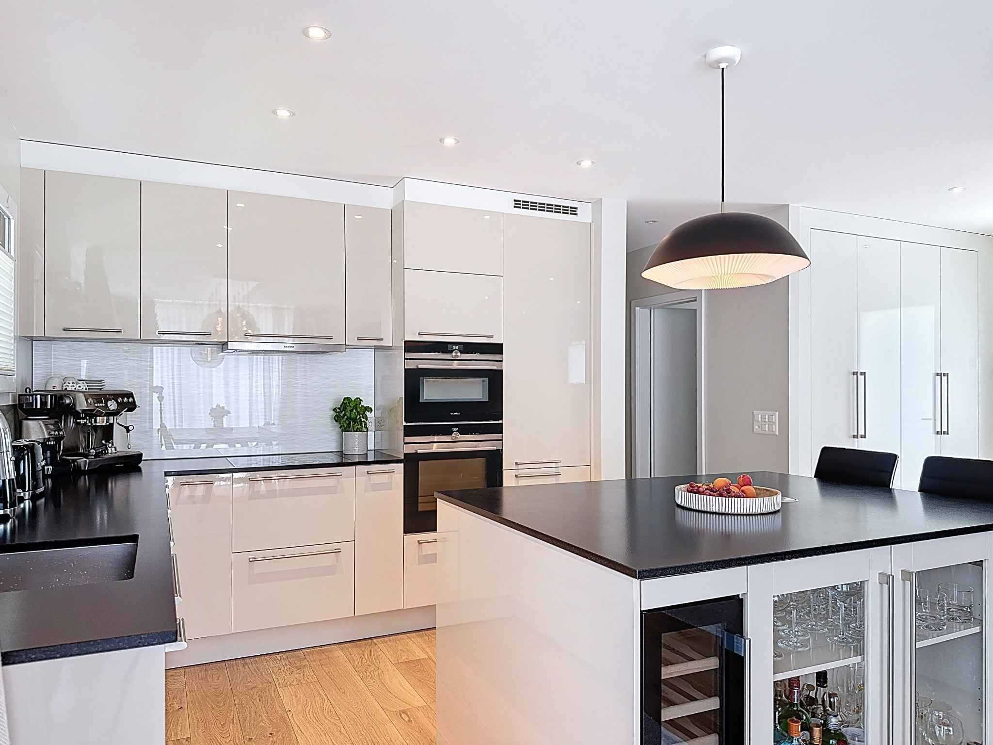 Nyon  - House 4 Bedrooms