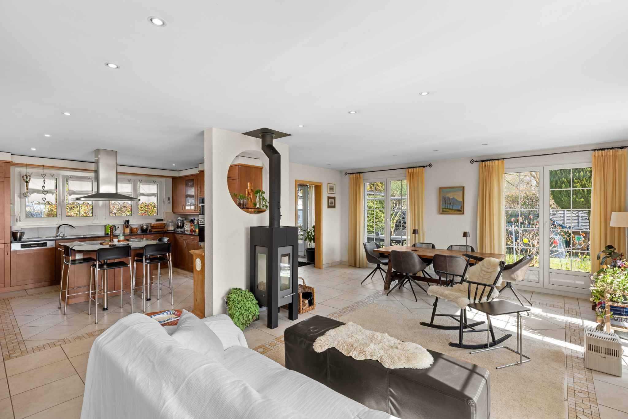 Trélex  - Maison 8.5 Pi&egrave;ces 5 Chambres