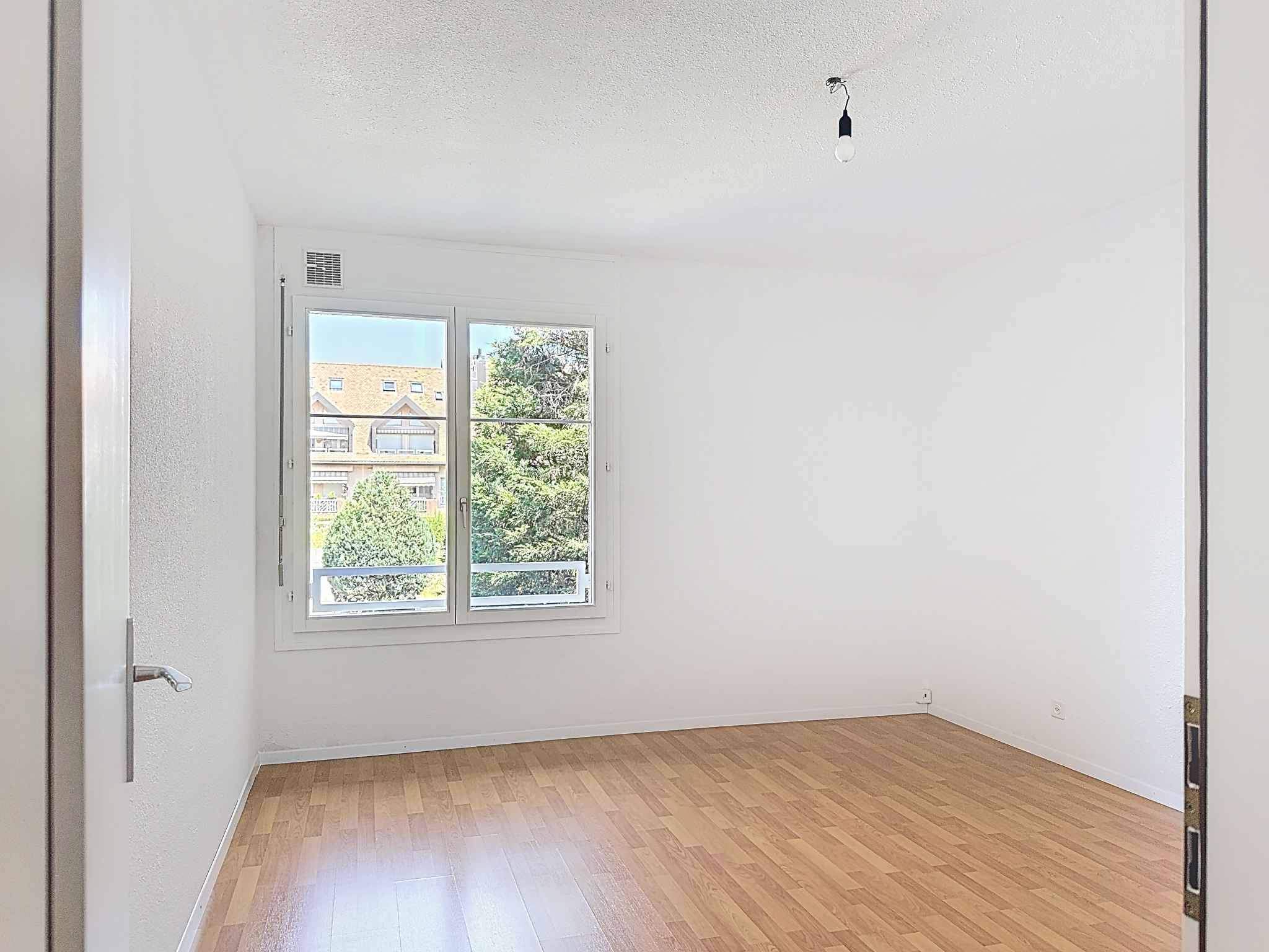 Gland  - Appartement 3.5 Pièces 2 Chambres - picture 8