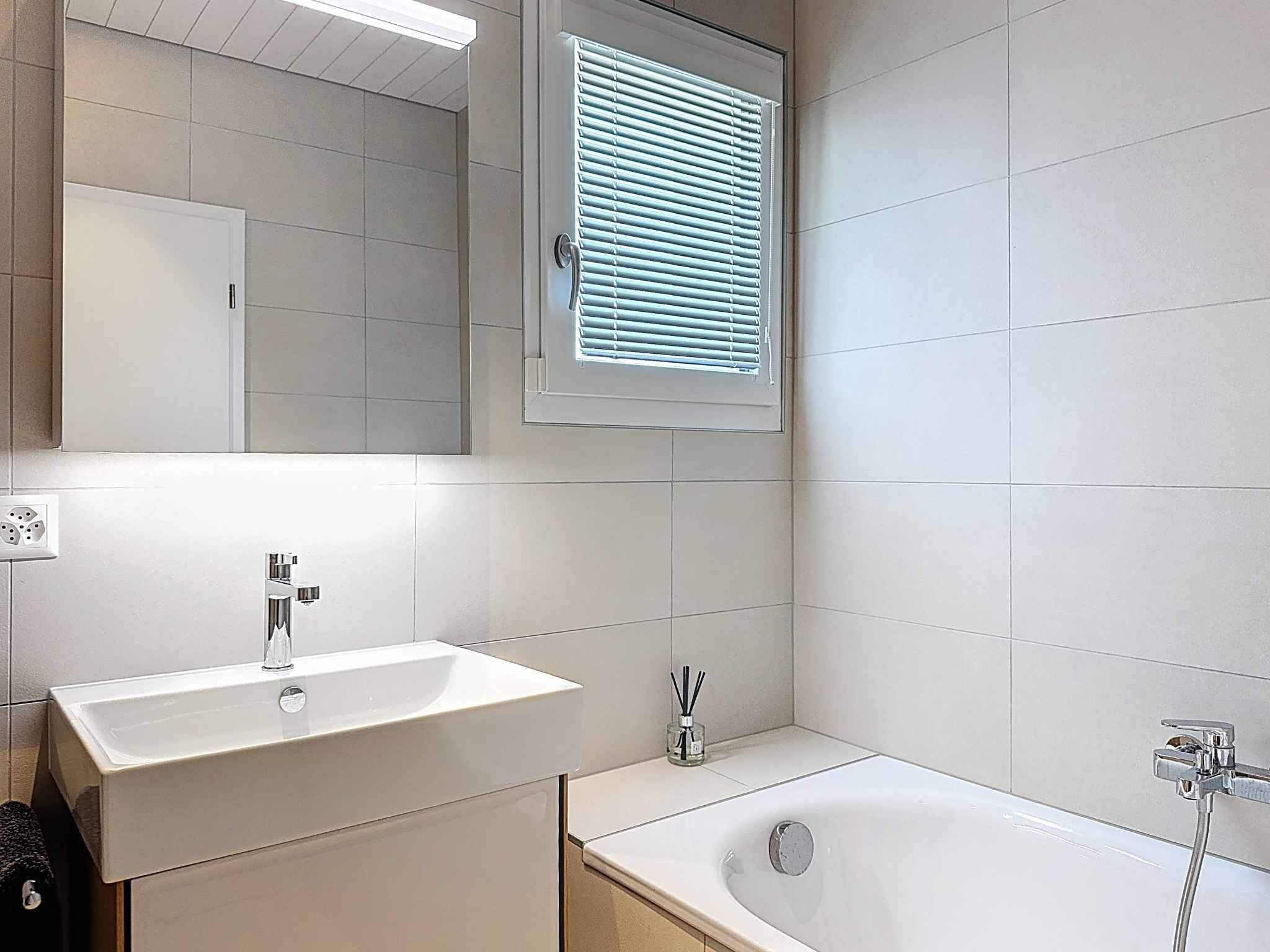Nyon  - House 4 Bedrooms - picture 8