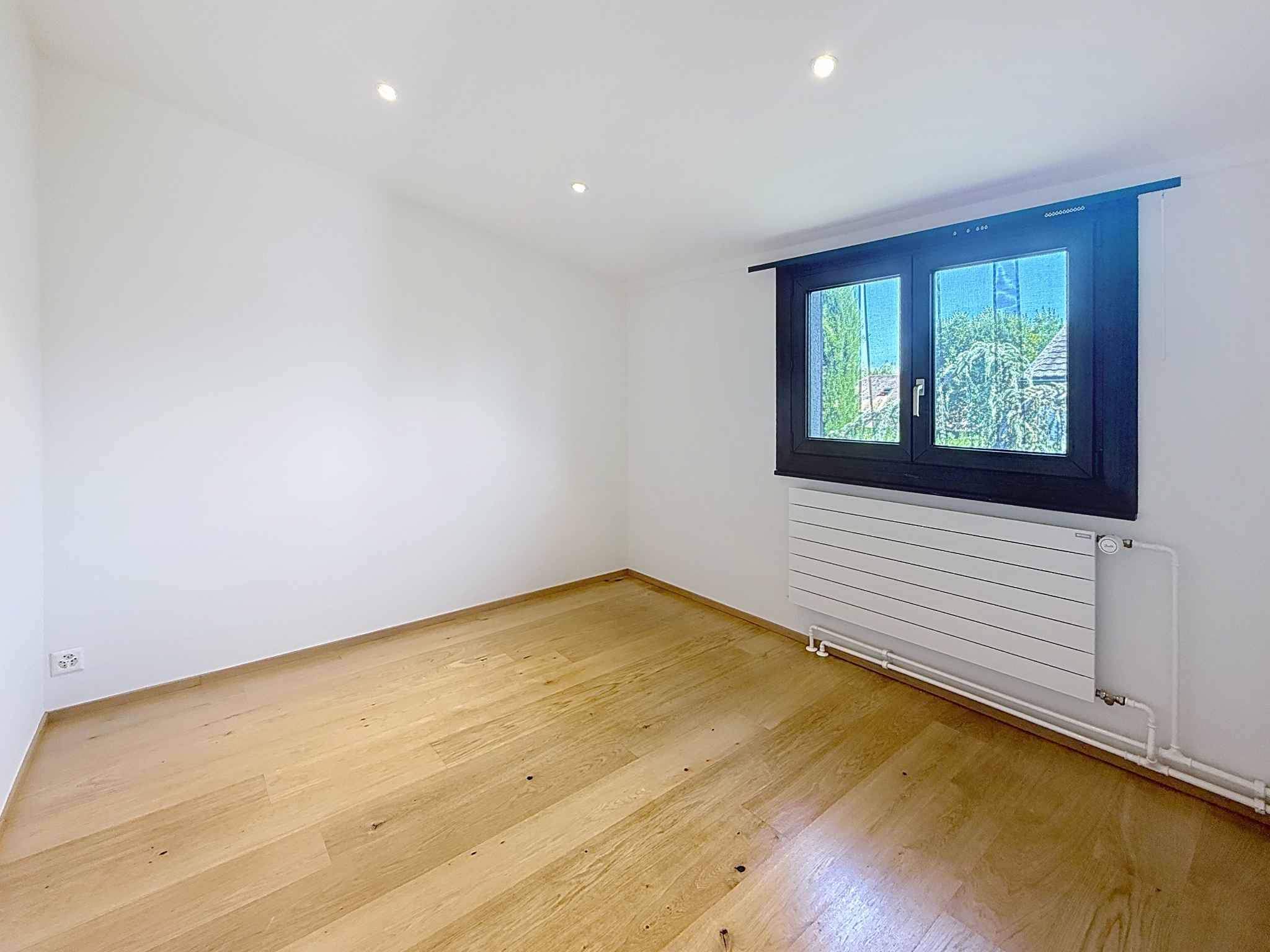 Chavannes-des-Bois  - House 4 Bedrooms - picture 7