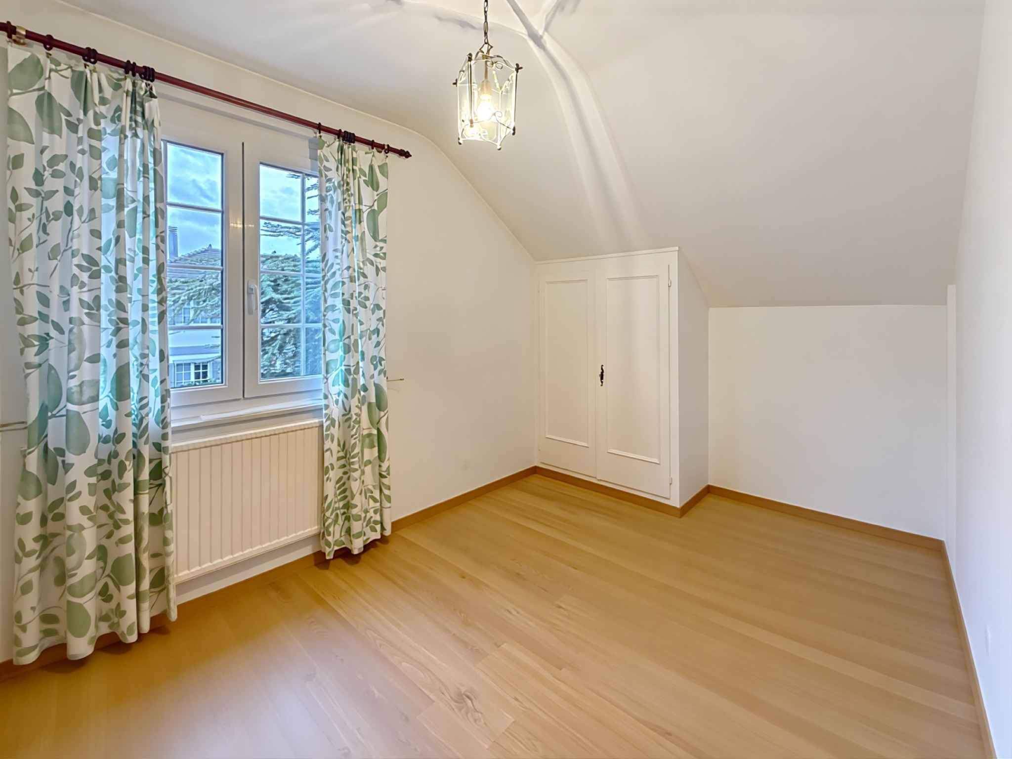 Commugny  - Maison 7.5 Pi&egrave;ces 4 Chambres - picture 7