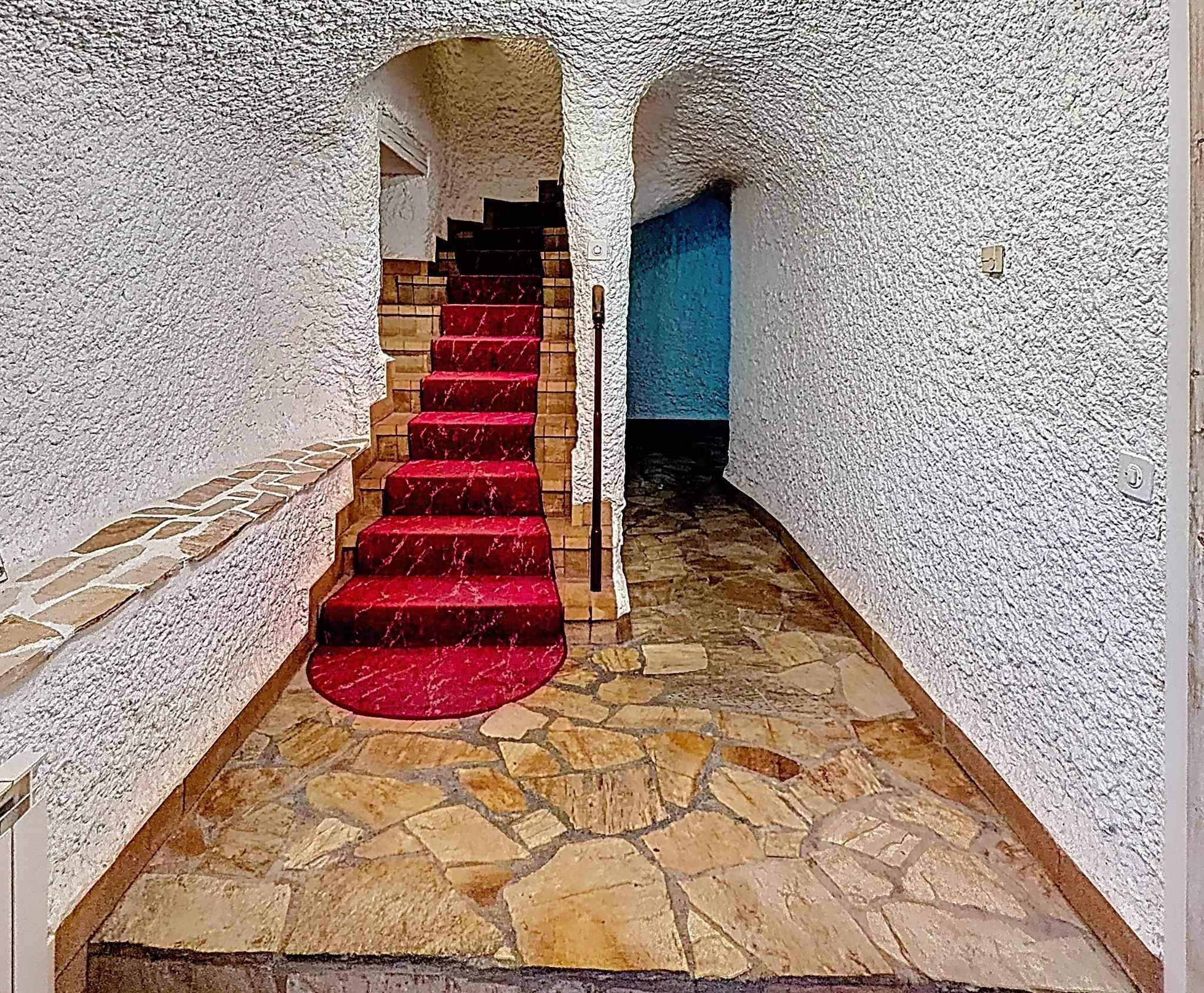 Eysins  - Maison 5.5 Pi&egrave;ces 4 Chambres - picture 11