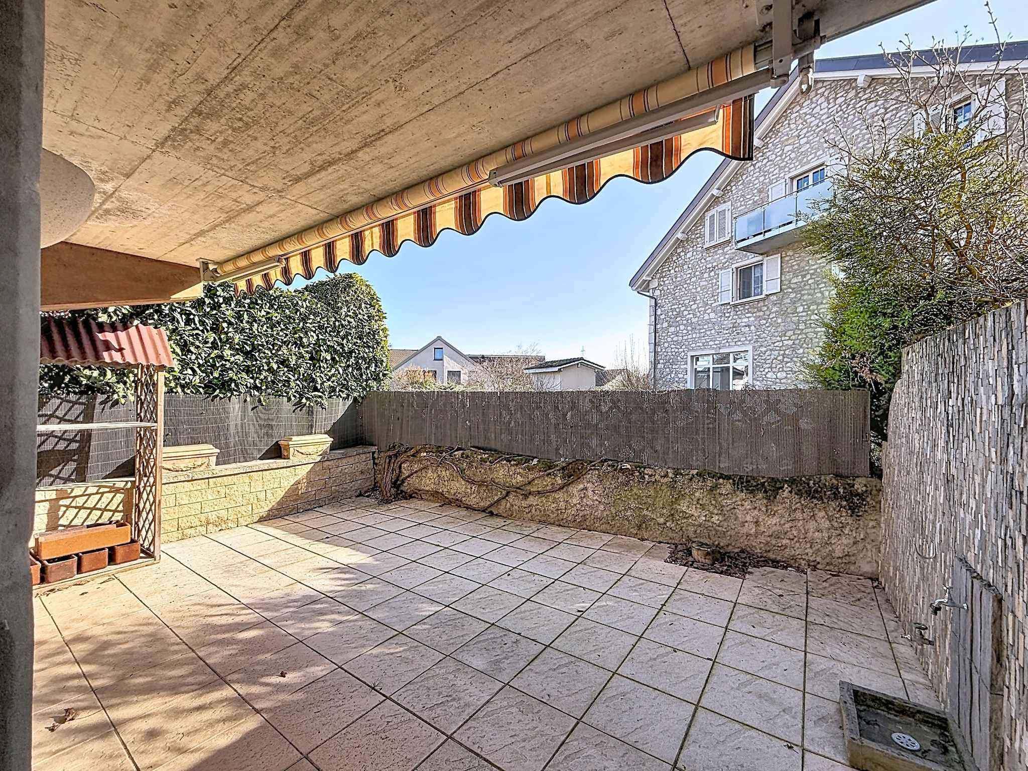 Eysins  - Maison 5.5 Pi&egrave;ces 4 Chambres - picture 12