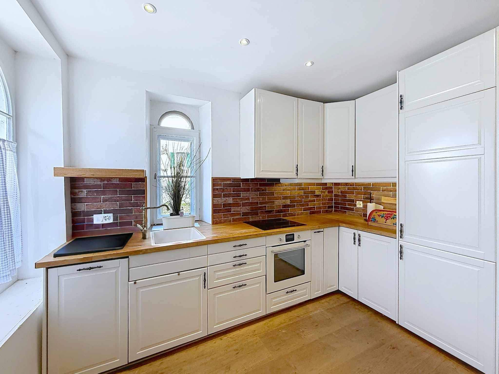 Chavannes-de-Bogis  - Maison 4.5 Pi&egrave;ces 3 Chambres - picture 4