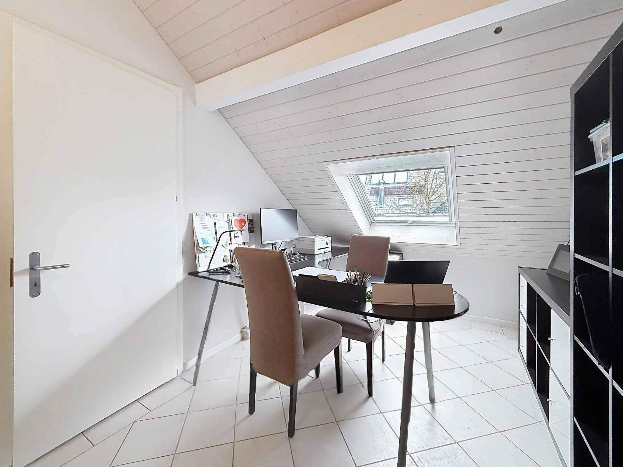 Trélex  - Maison 6.5 Pi&egrave;ces 4 Chambres - picture 8