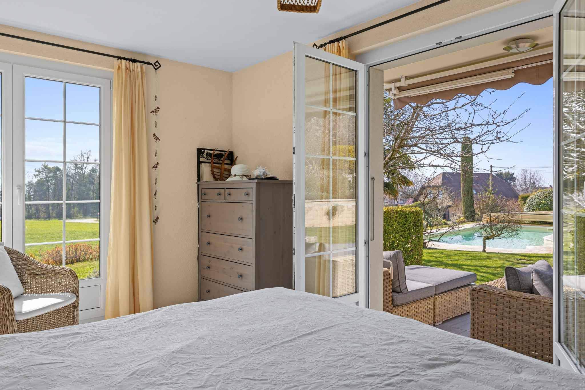 Trélex  - Maison 8.5 Pi&egrave;ces 5 Chambres - picture 5