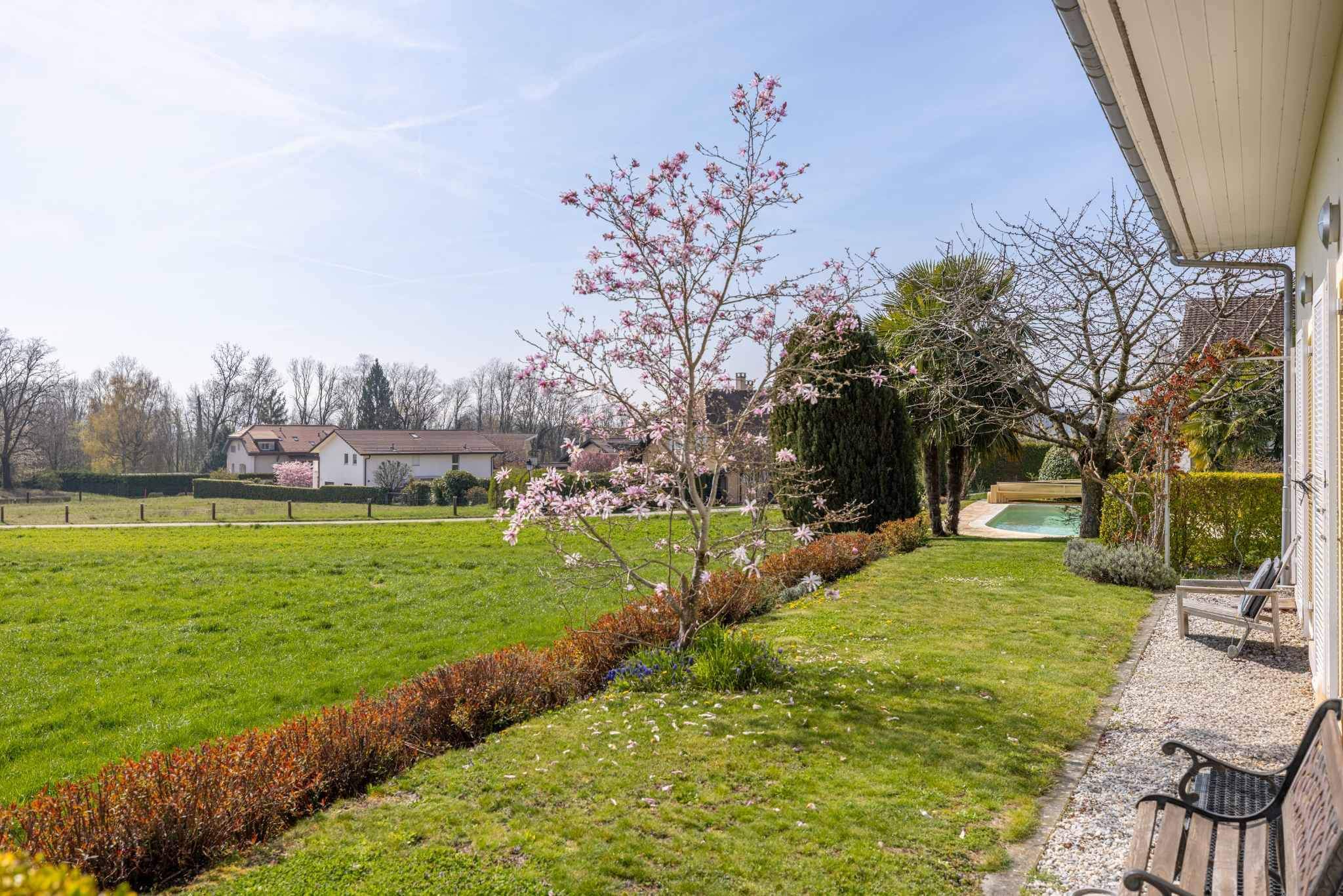 Trélex  - Maison 8.5 Pi&egrave;ces 5 Chambres - picture 14