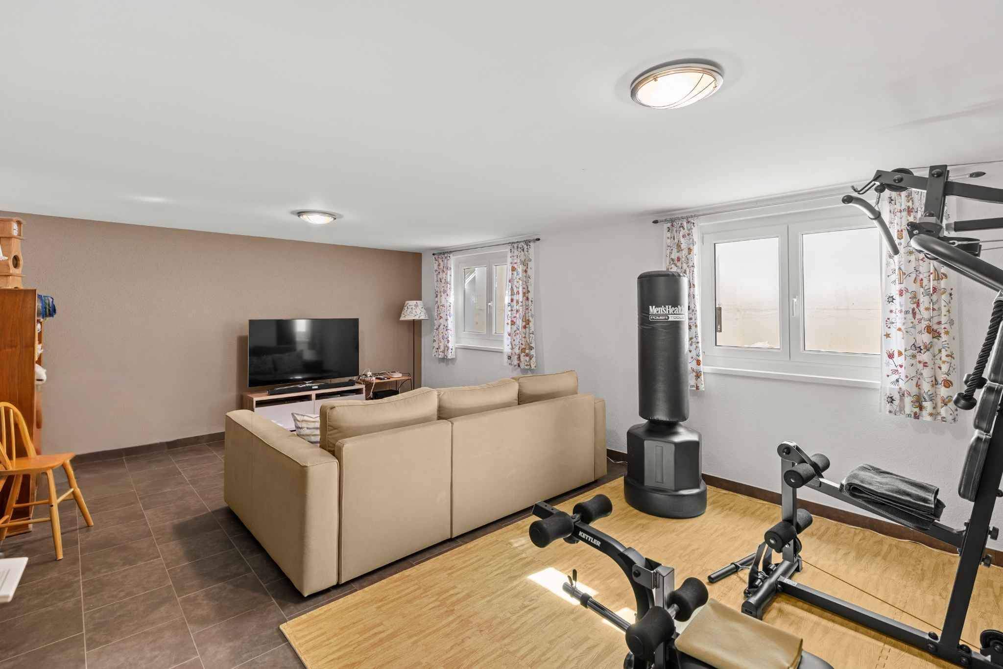 Trélex  - Maison 8.5 Pi&egrave;ces 5 Chambres - picture 12