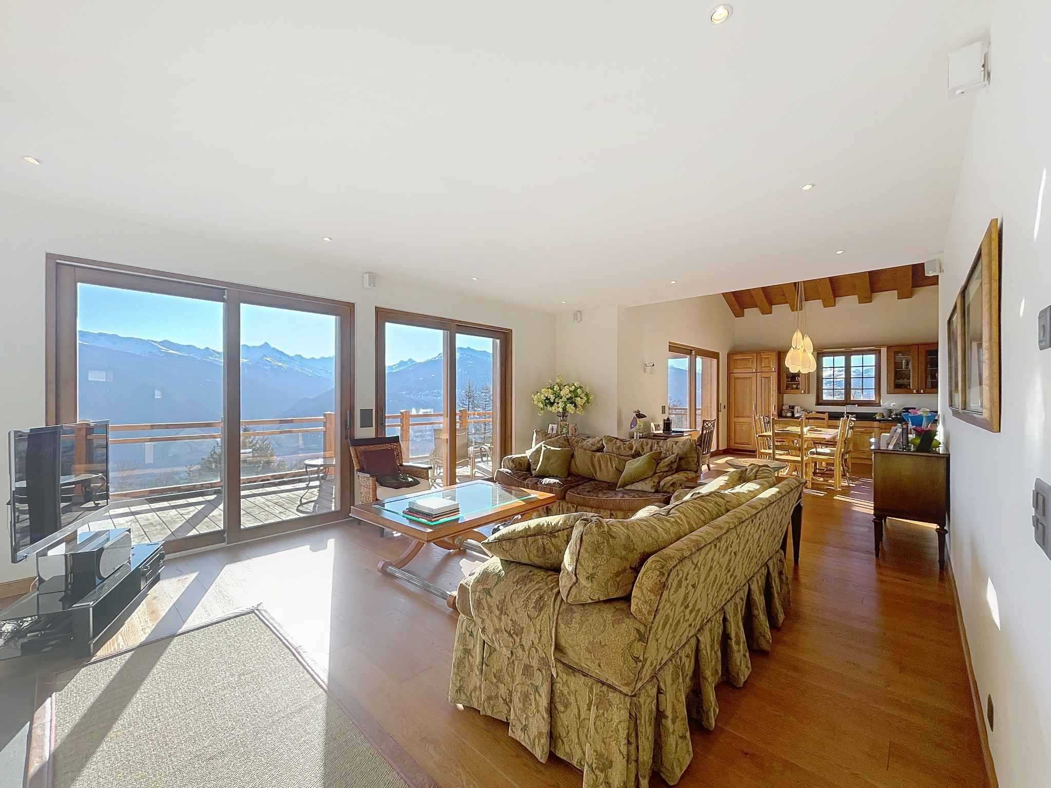 Crans-Montana  - Chalet 7.5 Pi&egrave;ces 5 Chambres