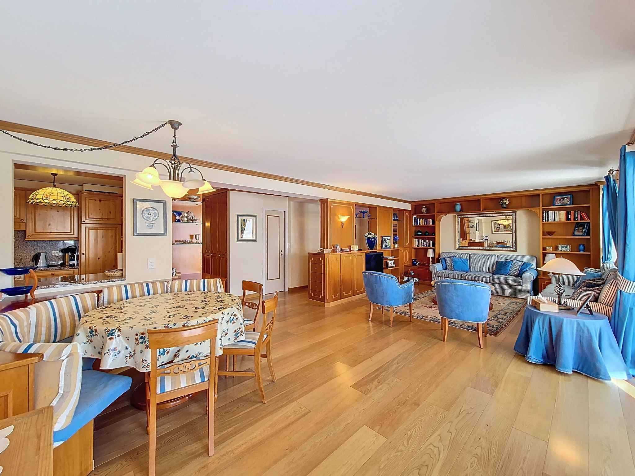 Crans-Montana  - Appartement 7.5 Pi&egrave;ces 6 Chambres