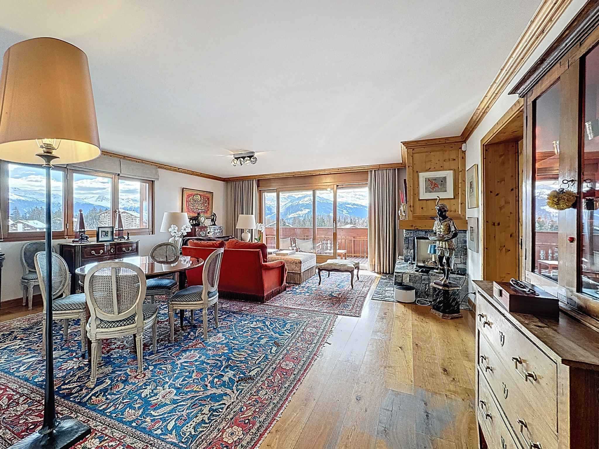 Crans-Montana  - Appartement 5.5 Pi&egrave;ces 3 Chambres