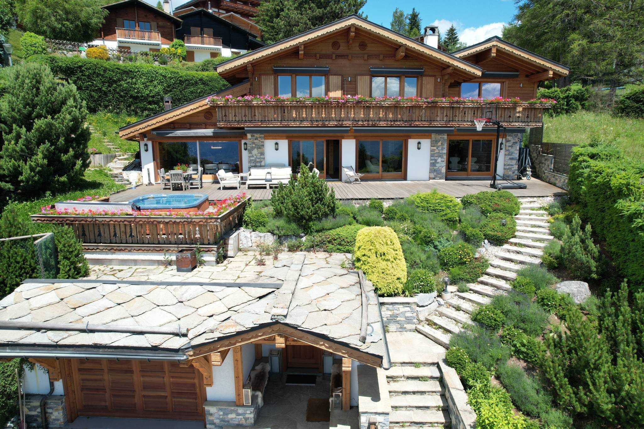 Crans-Montana  - Chalet 8.5 Pi&egrave;ces 5 Chambres