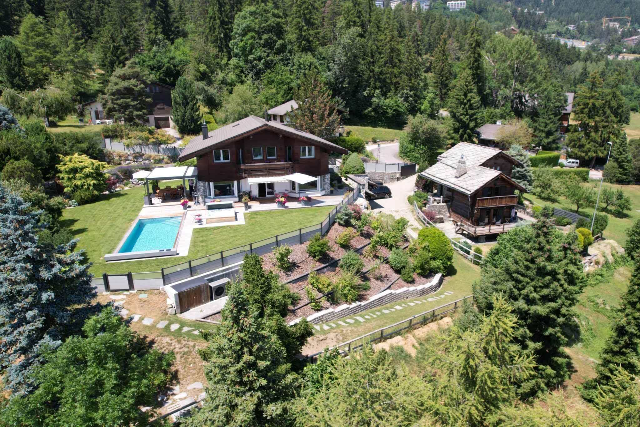 Crans-Montana  - Chalet 6 Bedrooms - picture 1