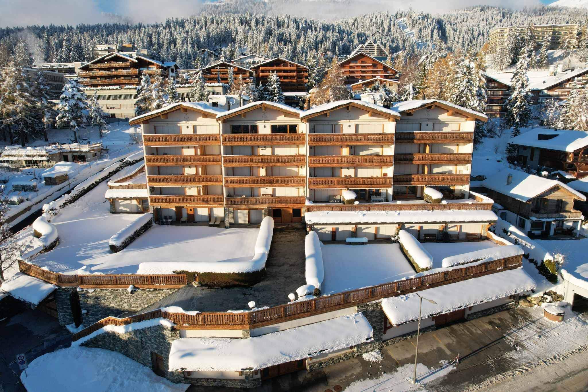 Crans-Montana  - Apartment 3 Bedrooms - picture 1