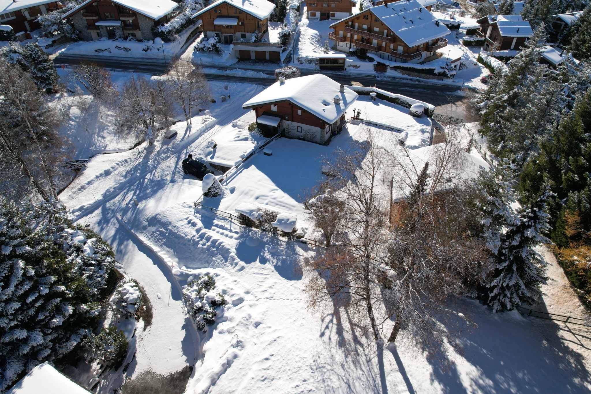 Crans-Montana  - Chalet 15.0 Pi&egrave;ces 8 Chambres - picture 3