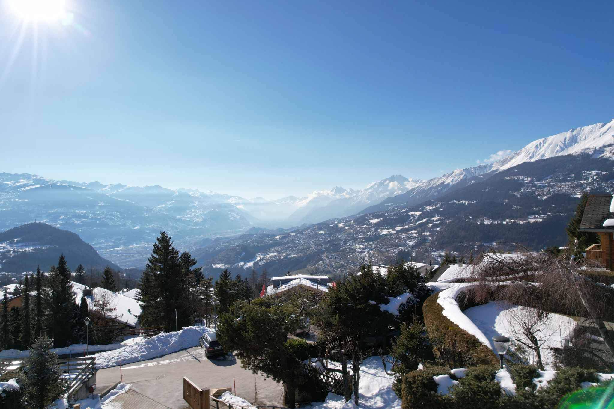 Crans-Montana  - Chalet 8.5 Pi&egrave;ces 5 Chambres - picture 10