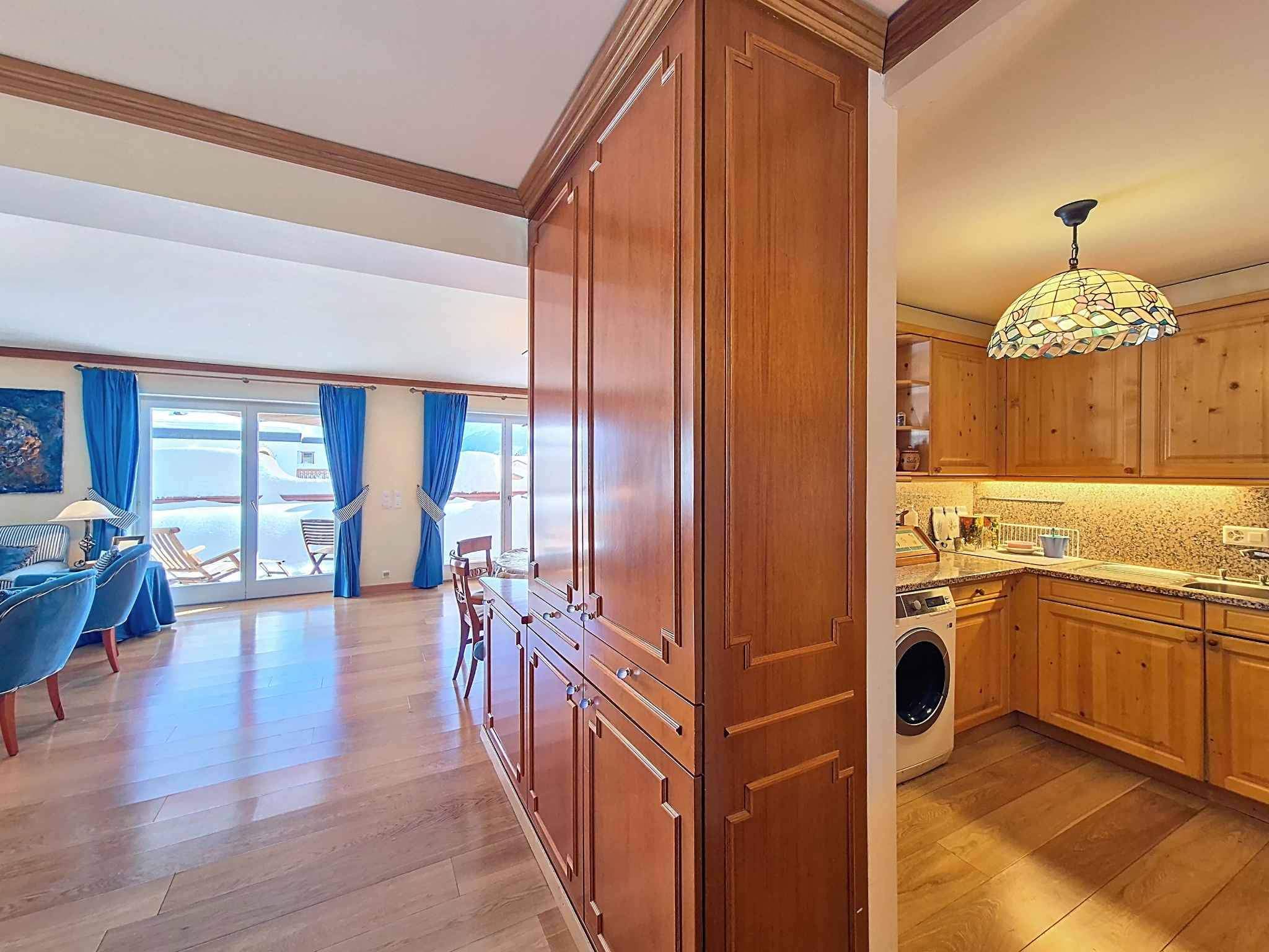 Crans-Montana  - Appartement 7.5 Pi&egrave;ces 6 Chambres - picture 6